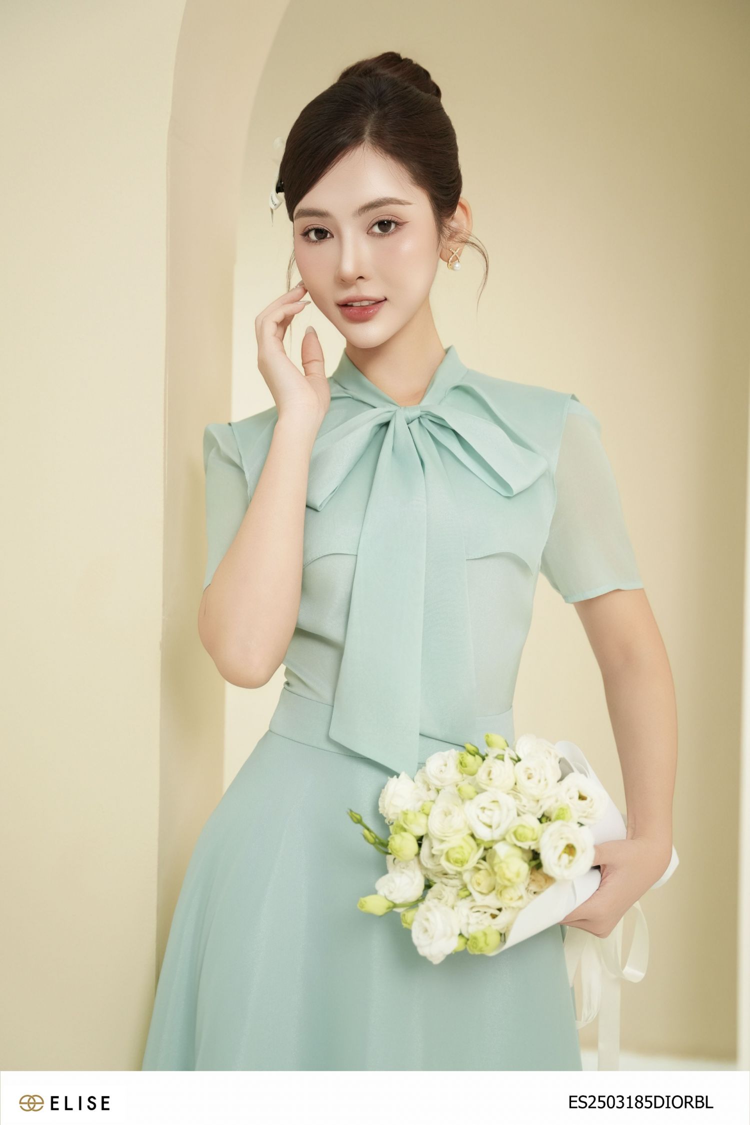 ĐẦM TƠ XANH BẠC HÀ BÈO NGỰC