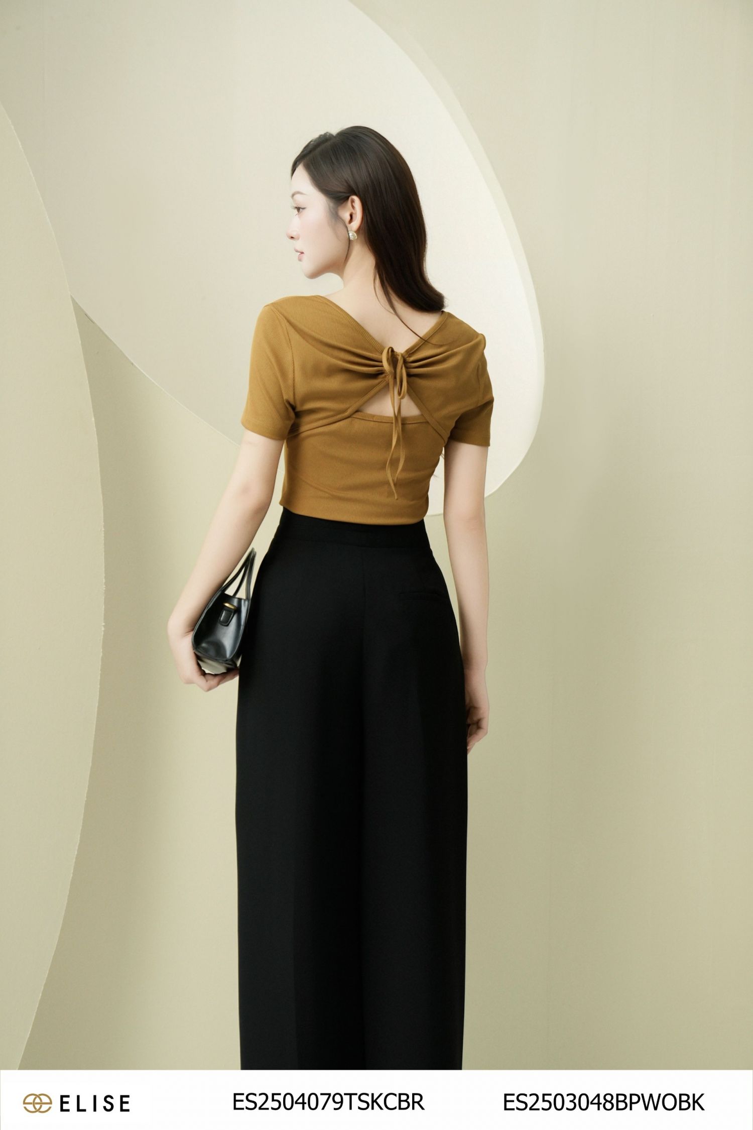 QUẦN SUÔNG ĐEN XẾP LY CAN CẠP