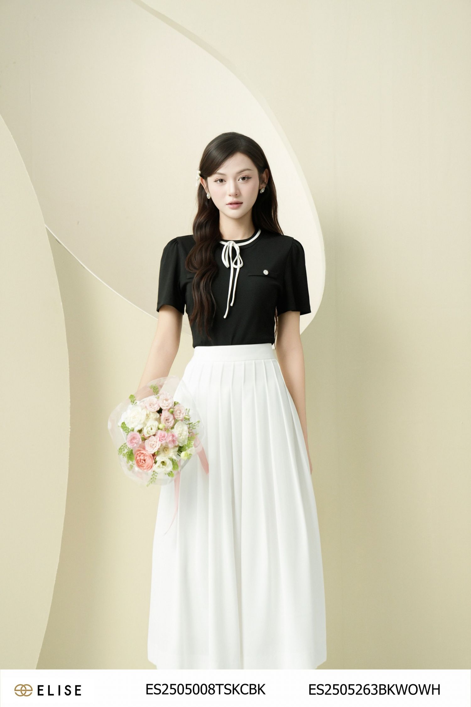 ÁO ĐEN CỔ BUỘC NƠ