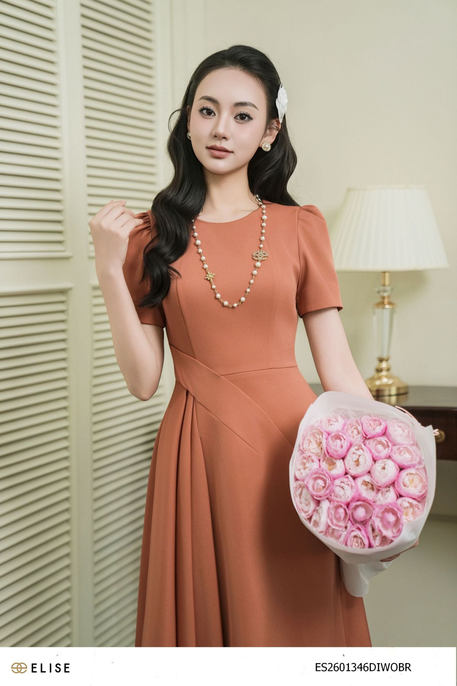 ĐẦM TUYTSY NÂU CAM XẾP LY EO