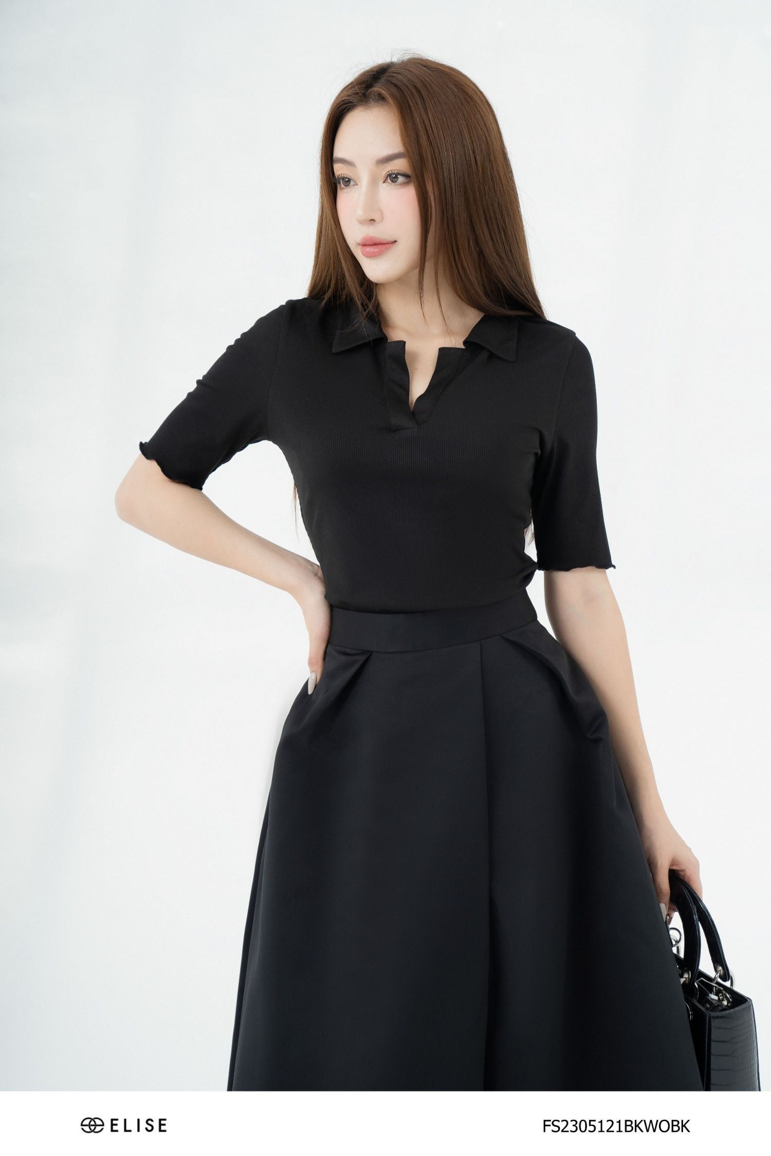 JUPE ĐEN GÂN BÊN NẮP TÚI CẠP