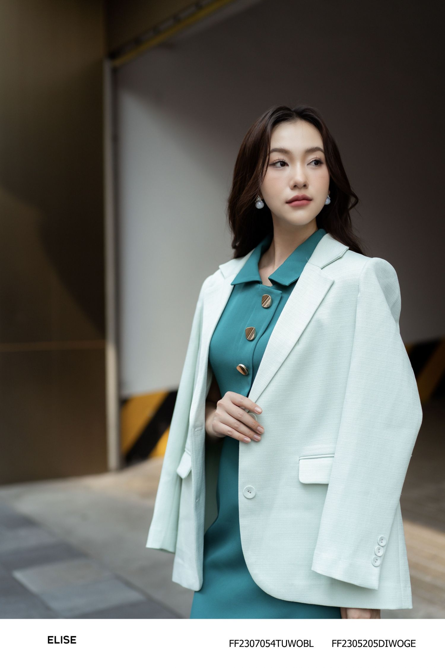 VEST TWEED XANH BẠC HÀ XẺ SAU