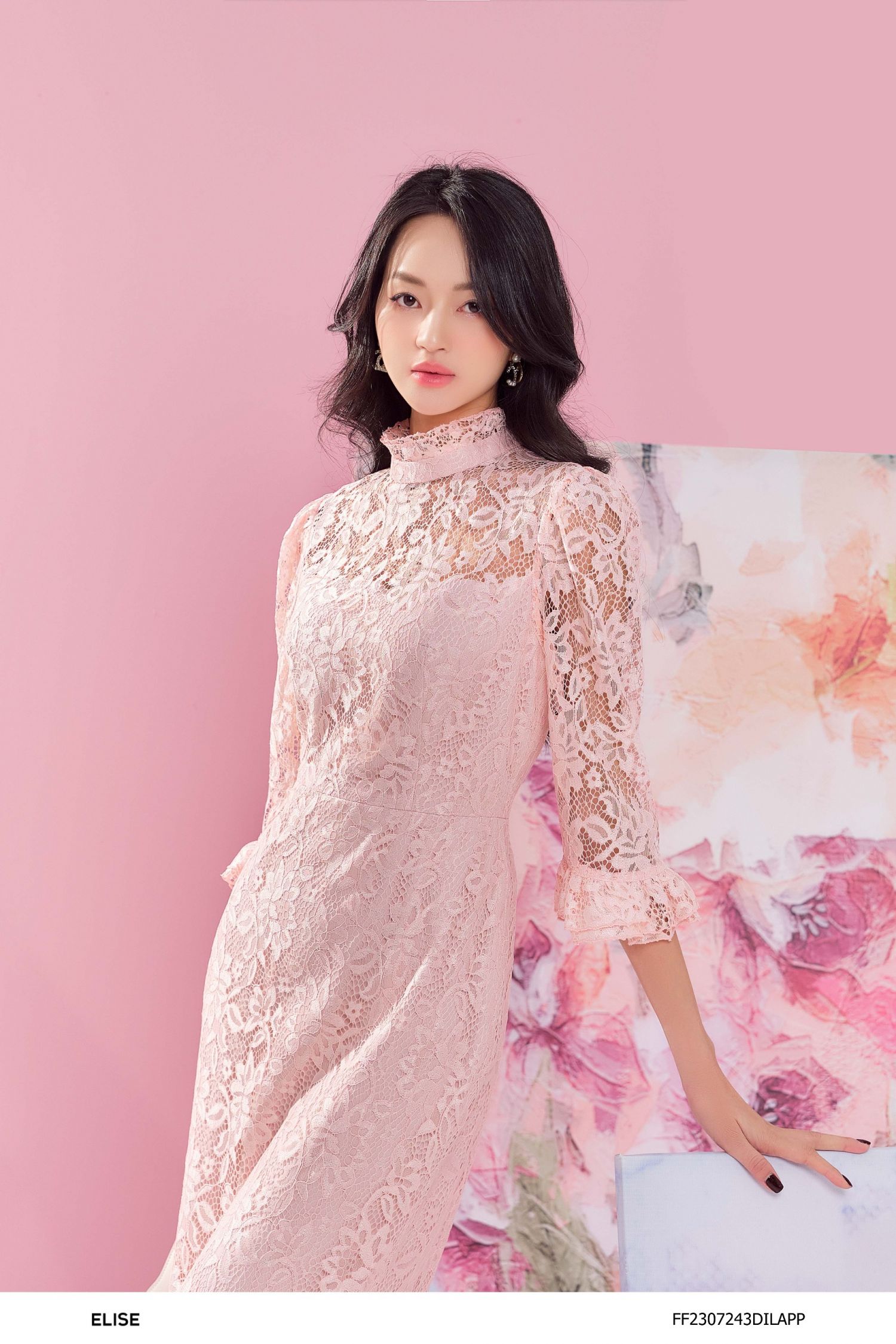 ĐẦM REN HOA HỒNG TAY BÈO