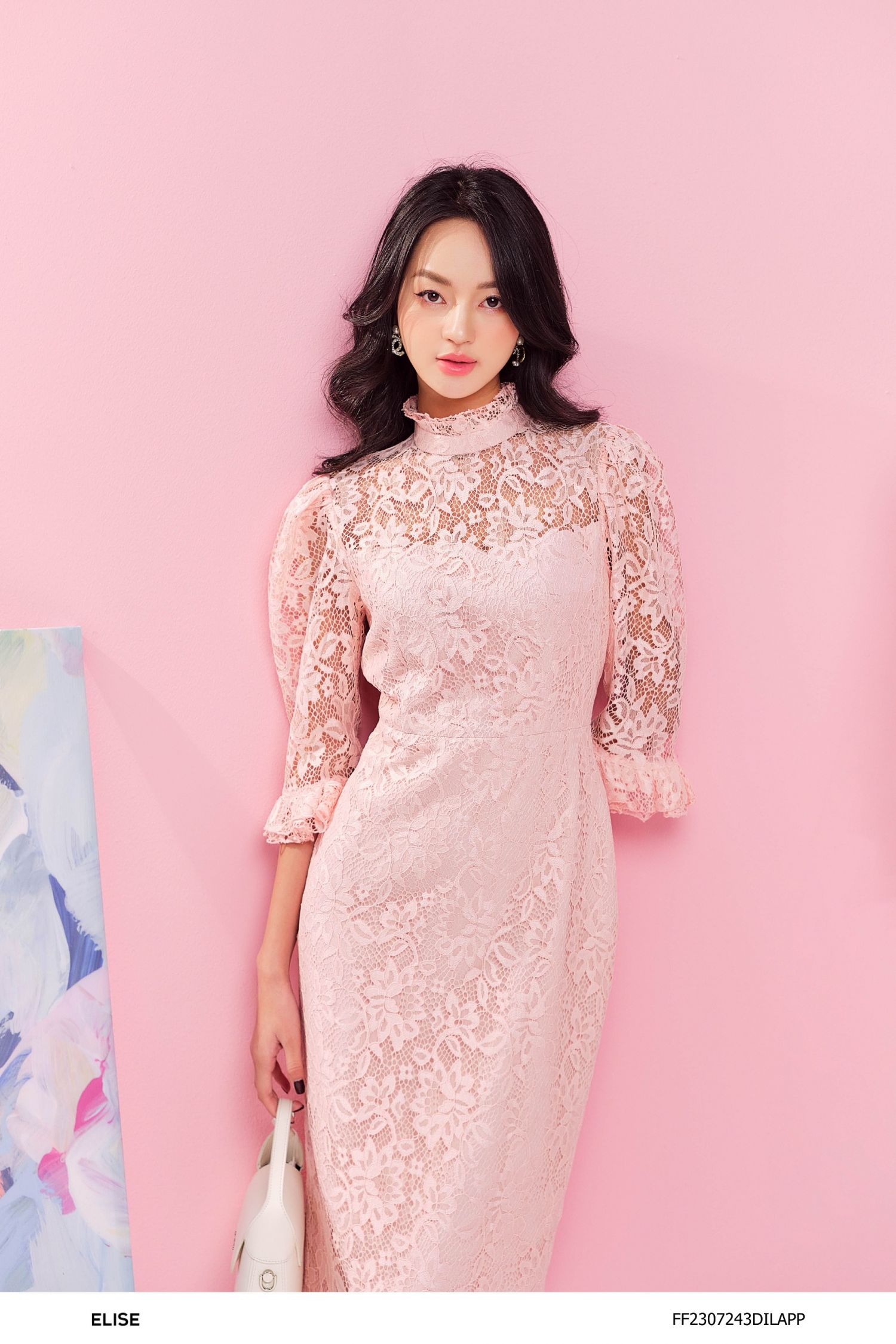 ĐẦM REN HOA HỒNG TAY BÈO