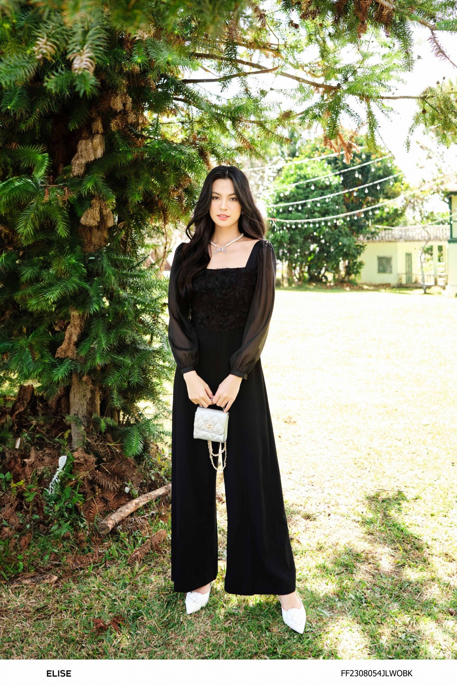 JUMPSUIT DÀI ĐEN PHỐI NGỰC REN LƯỚI NỔI
