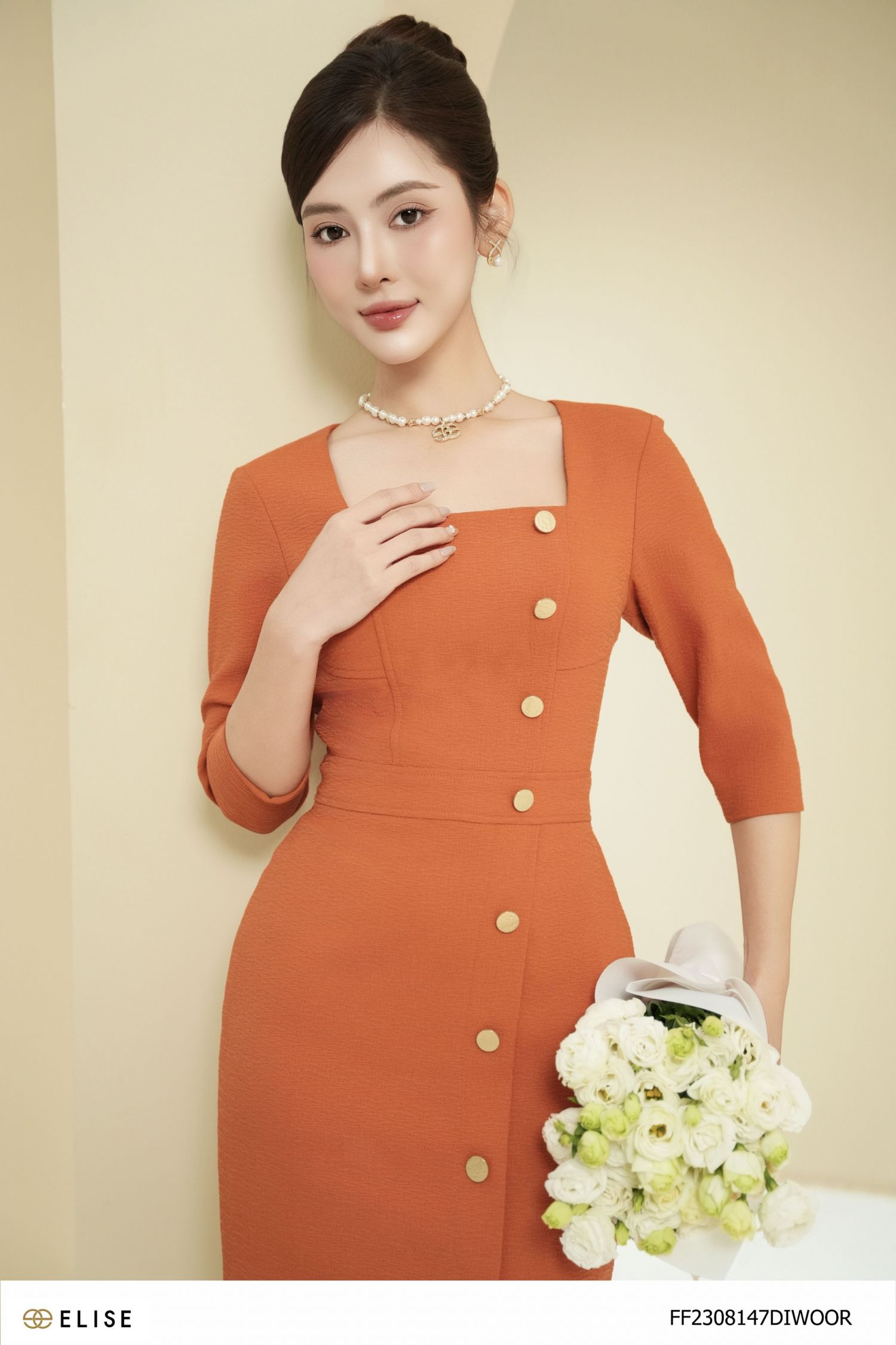 ĐẦM VÂN CAM CỔ VUÔNG TAY LỠ