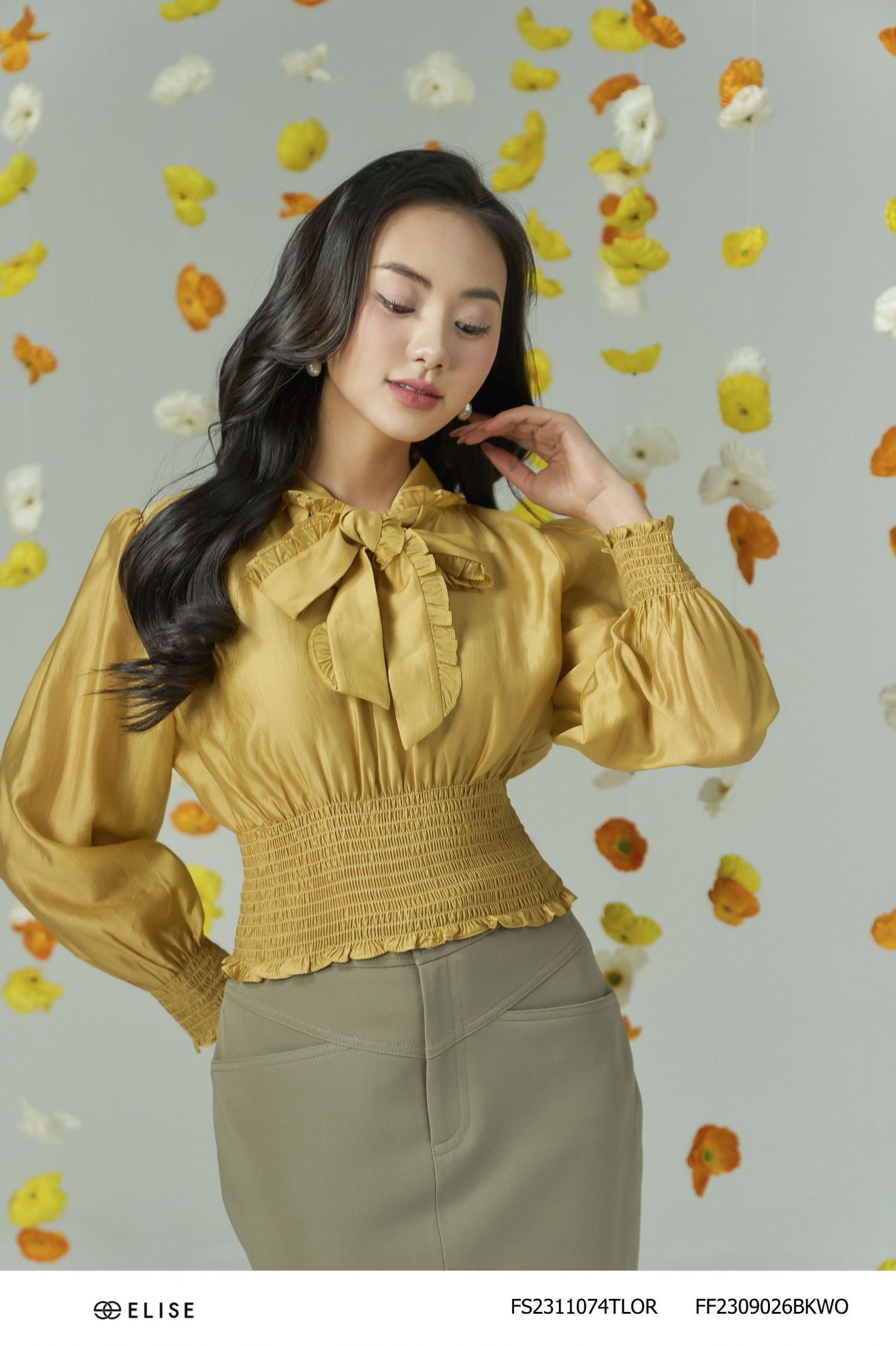 JUPE BÚT CHÌ GHI CẮT CÚP XẺ TRƯỚC