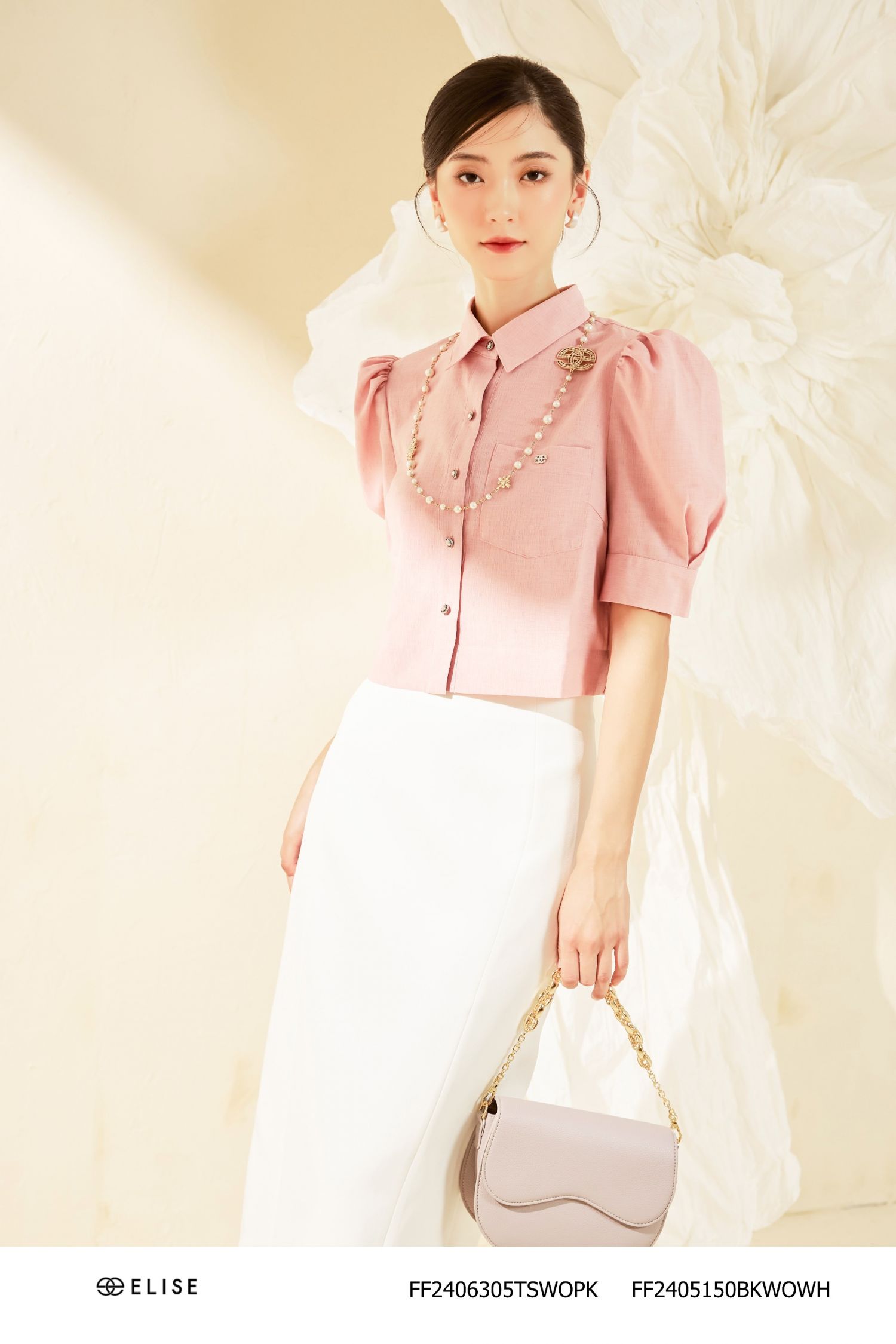 JUPE TRẮNG CẠP CONG