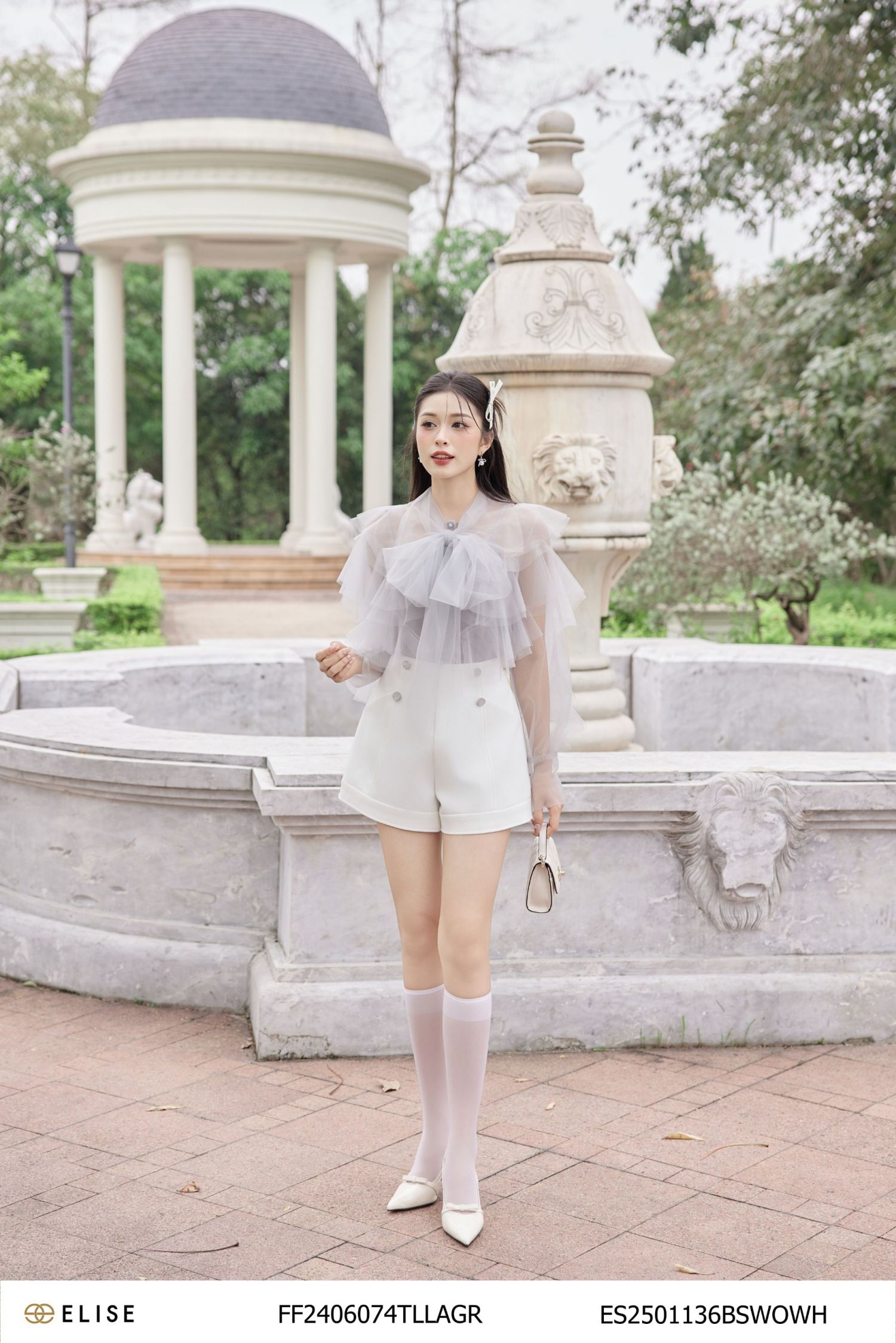 QUẦN SOOC TRẮNG LƠ VÊ GẤU GÂN GIỮA