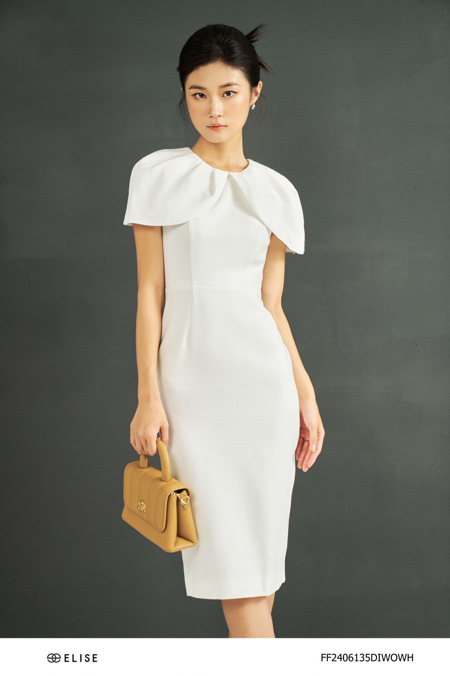 ĐẦM ÔM VÂN TRẮNG TAY CAPE