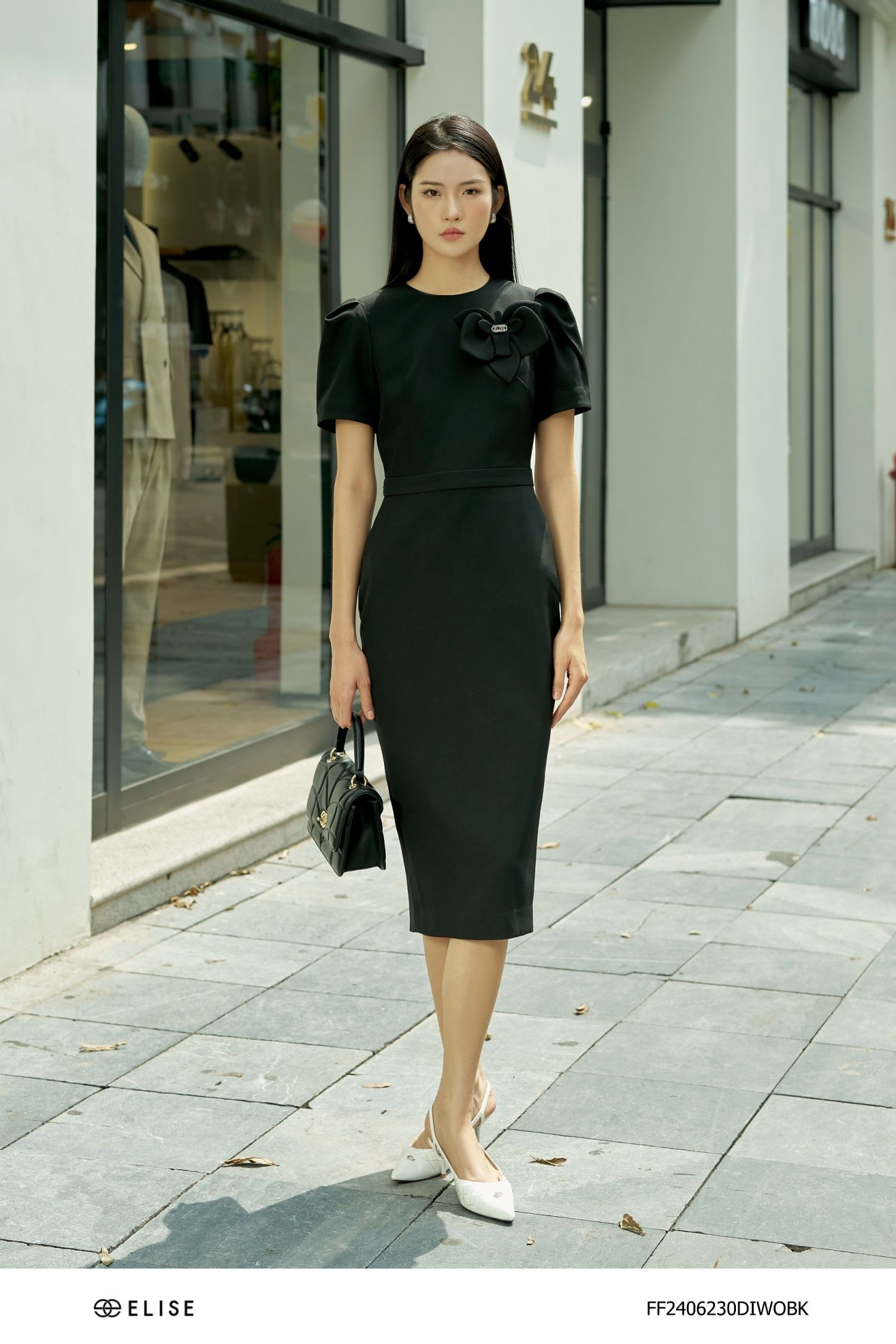 ĐẦM ĐEN XẾP LY TAY ĐÍNH HOA EO