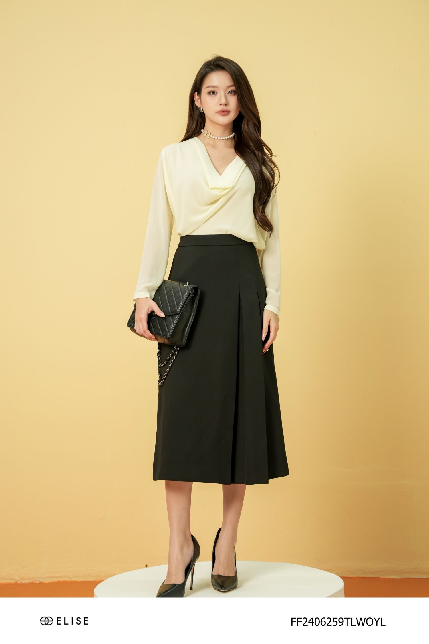 ÁO CHIFFON VÀNG NHẠT CỔ ĐỔ