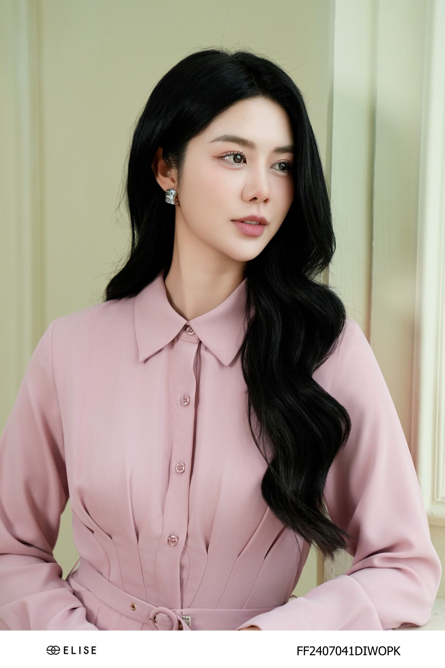 ĐẦM HỒNG CHÂN XẾP LY ĐAI EO