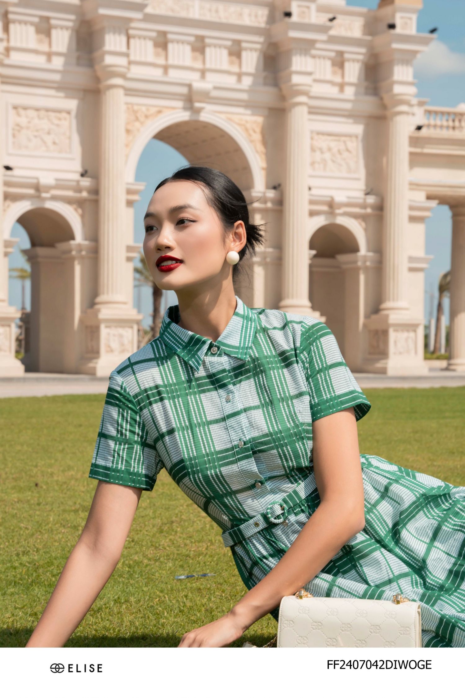 ĐẦM THÔ KẺ XANH LÁ CỔ ĐỨC ĐAI EO