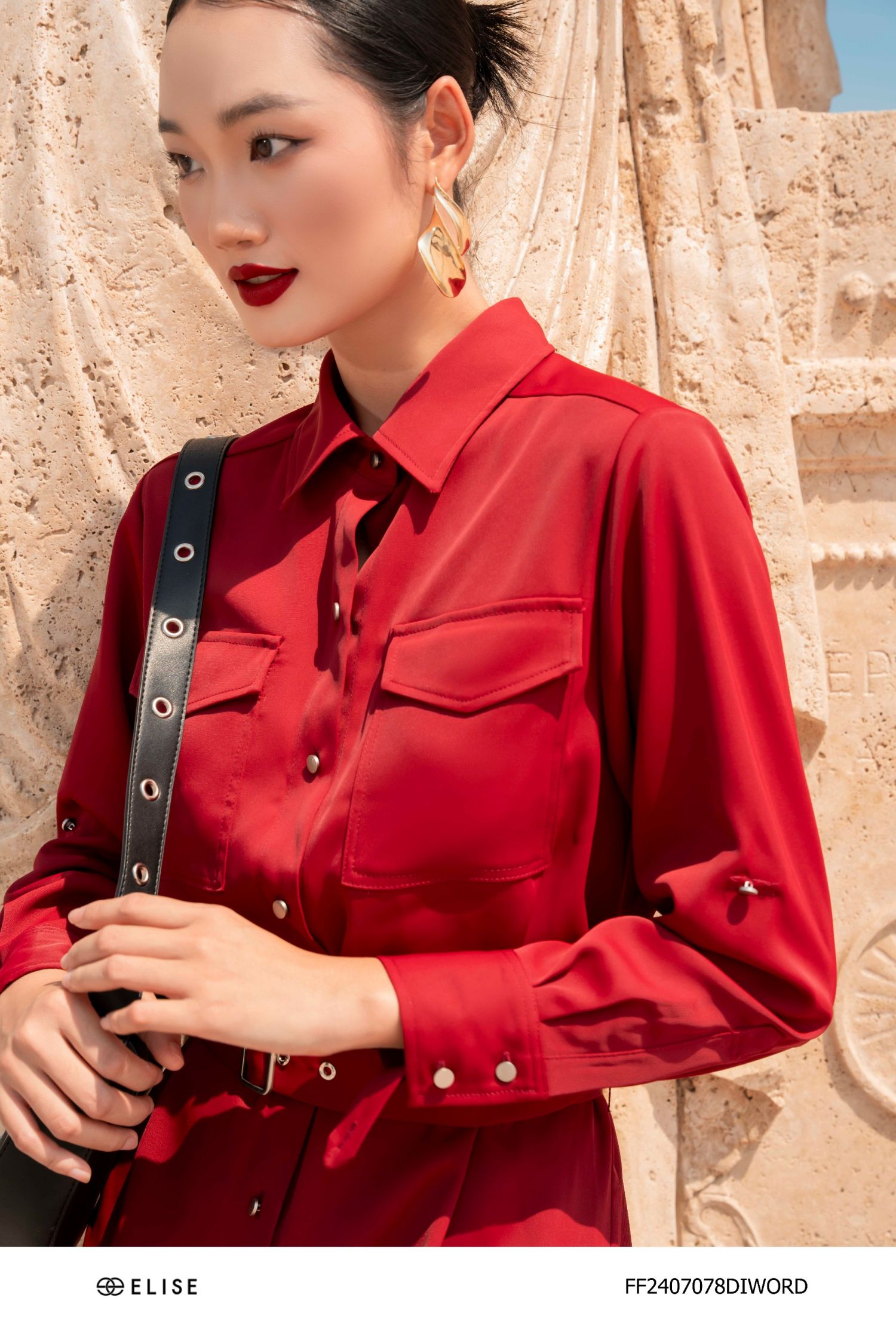 ĐẦM ĐỎ ĐẬM CỔ ĐỨC TÚI NGỰC
