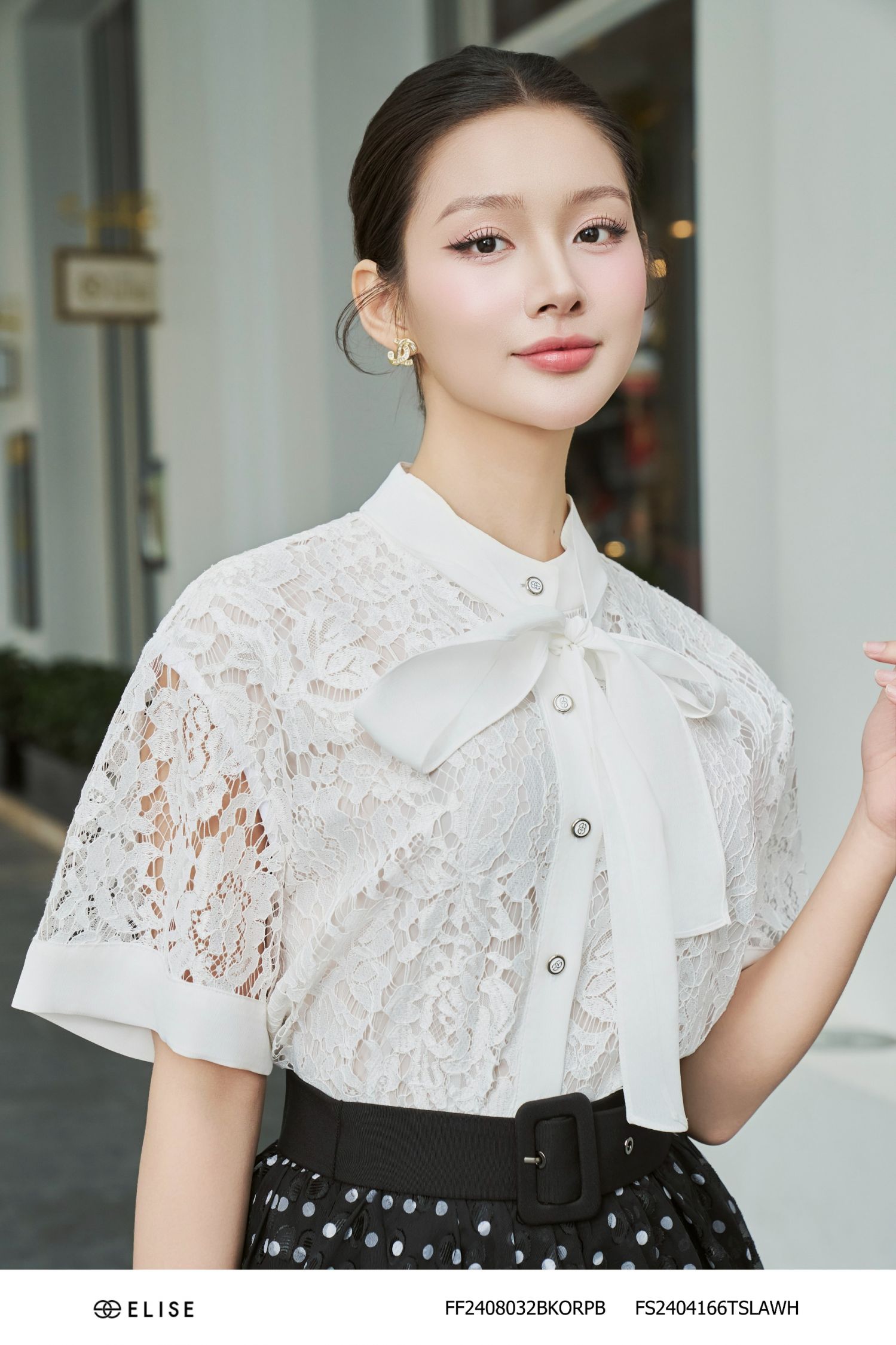 CV TƠ ĐEN CHẤM BI ĐAI CẠP
