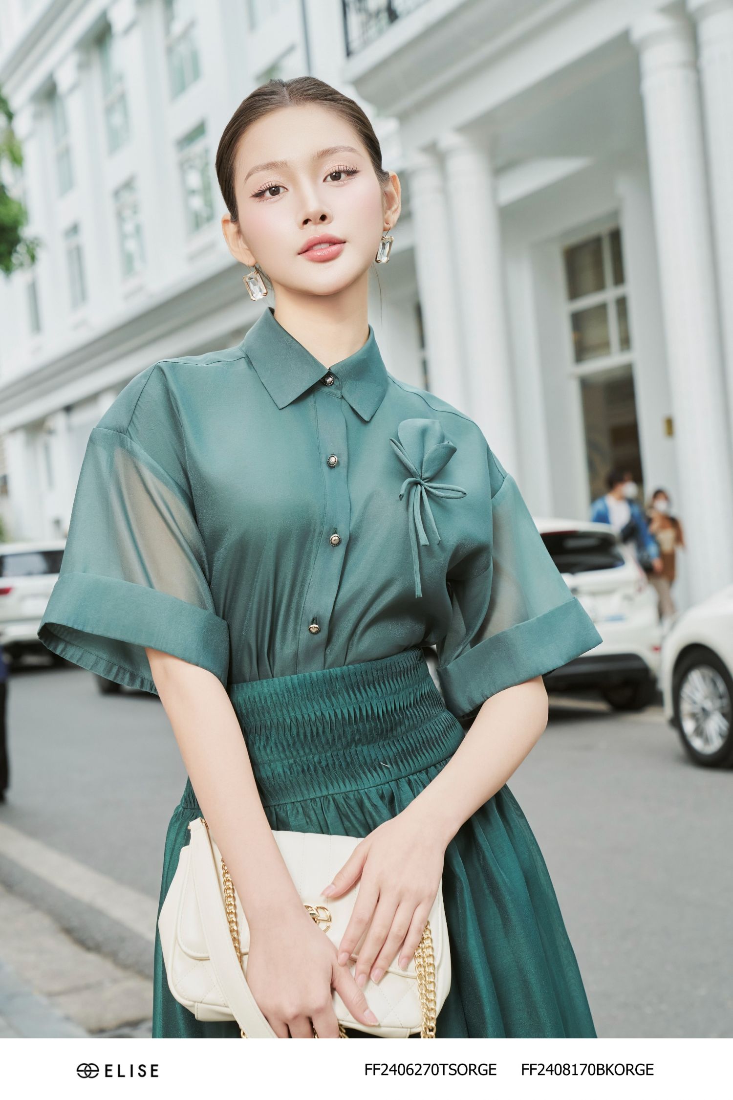 CV TƠ XANH RÊU CẠP XẾP LY LẬT