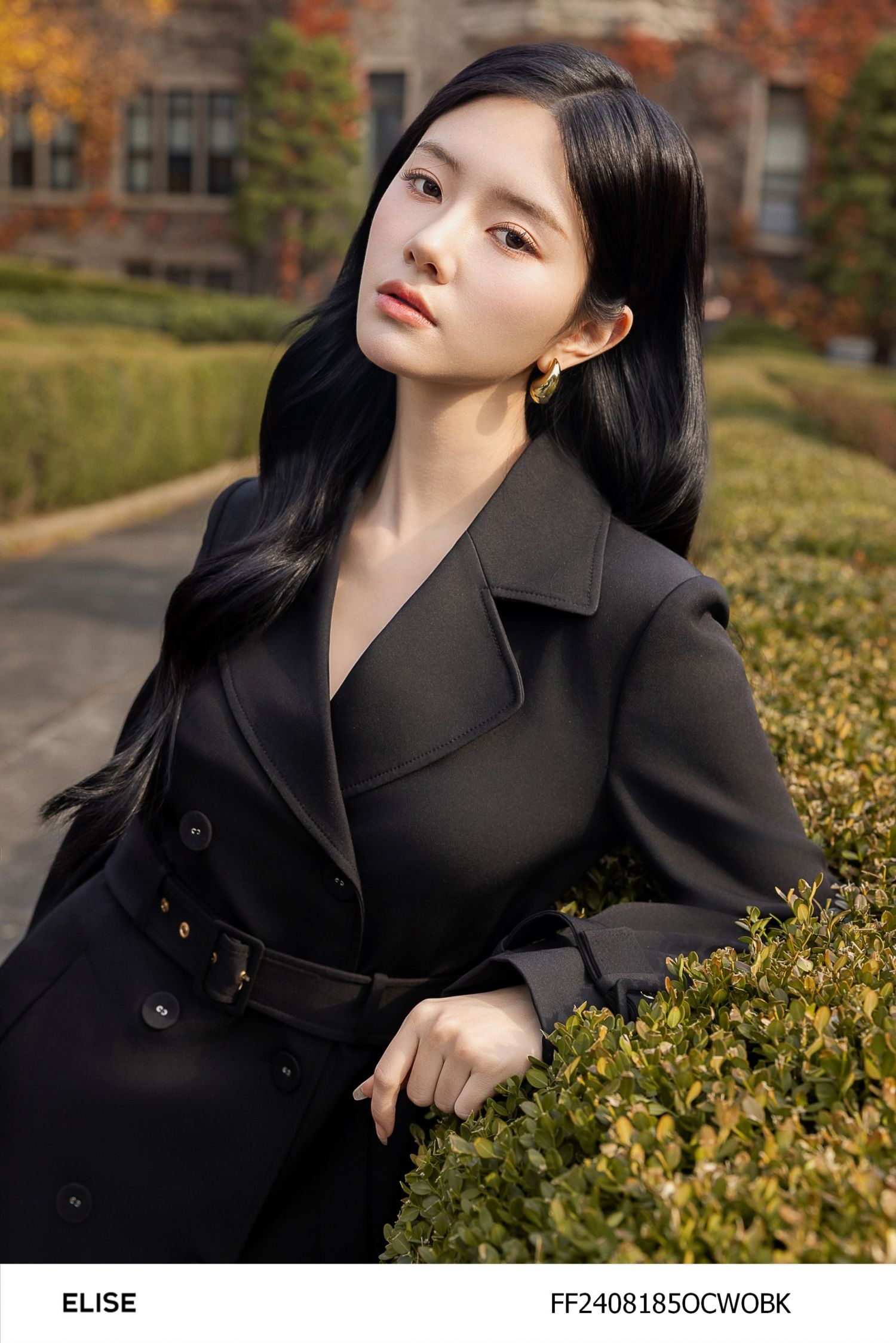 MĂNG TÔ ĐEN XẾP LY SAU ĐAI TAY