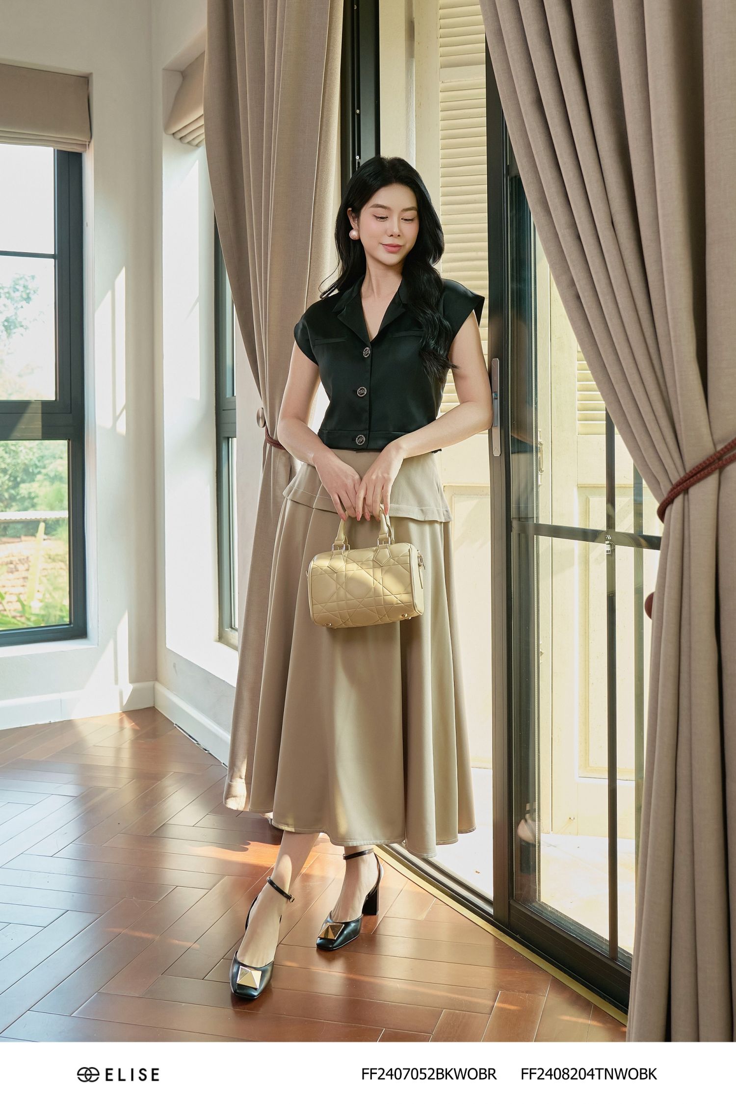 SM ĐEN TAY CHỜM CỔ VEST