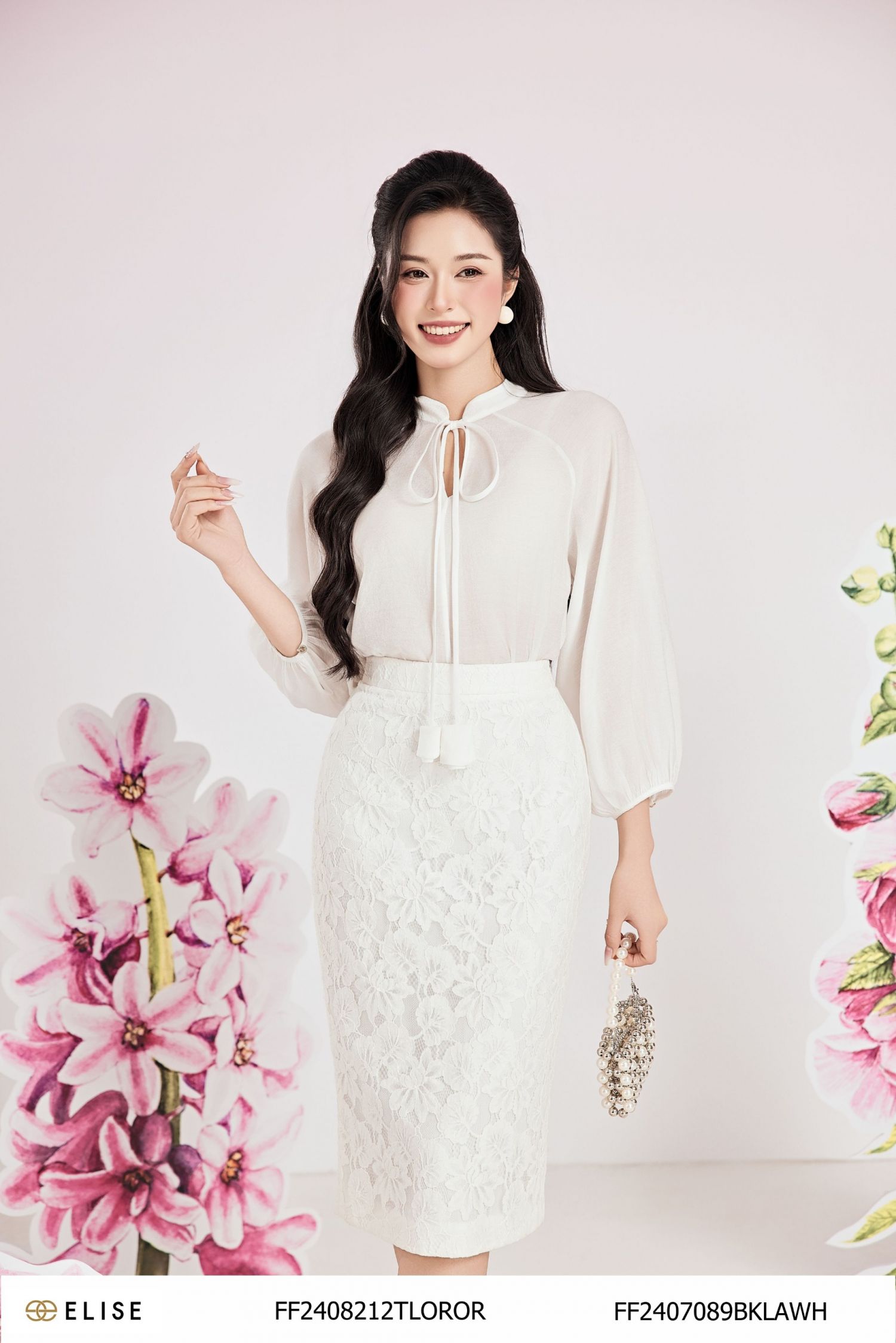 CV BÚT CHÌ REN HOA TRẮNG