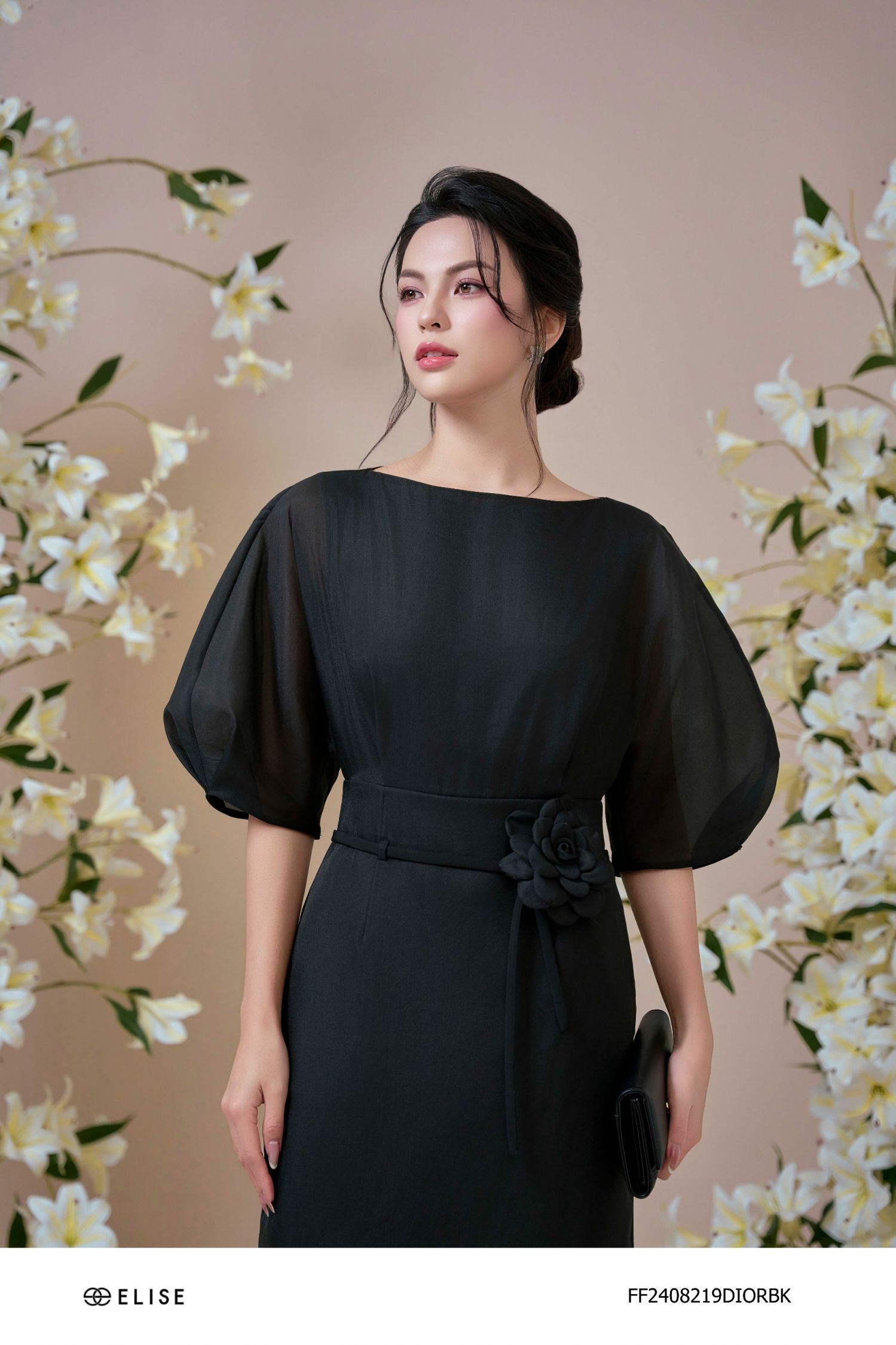 ĐẦM TƠ ĐEN TAY LỠ DÂY HOA EO