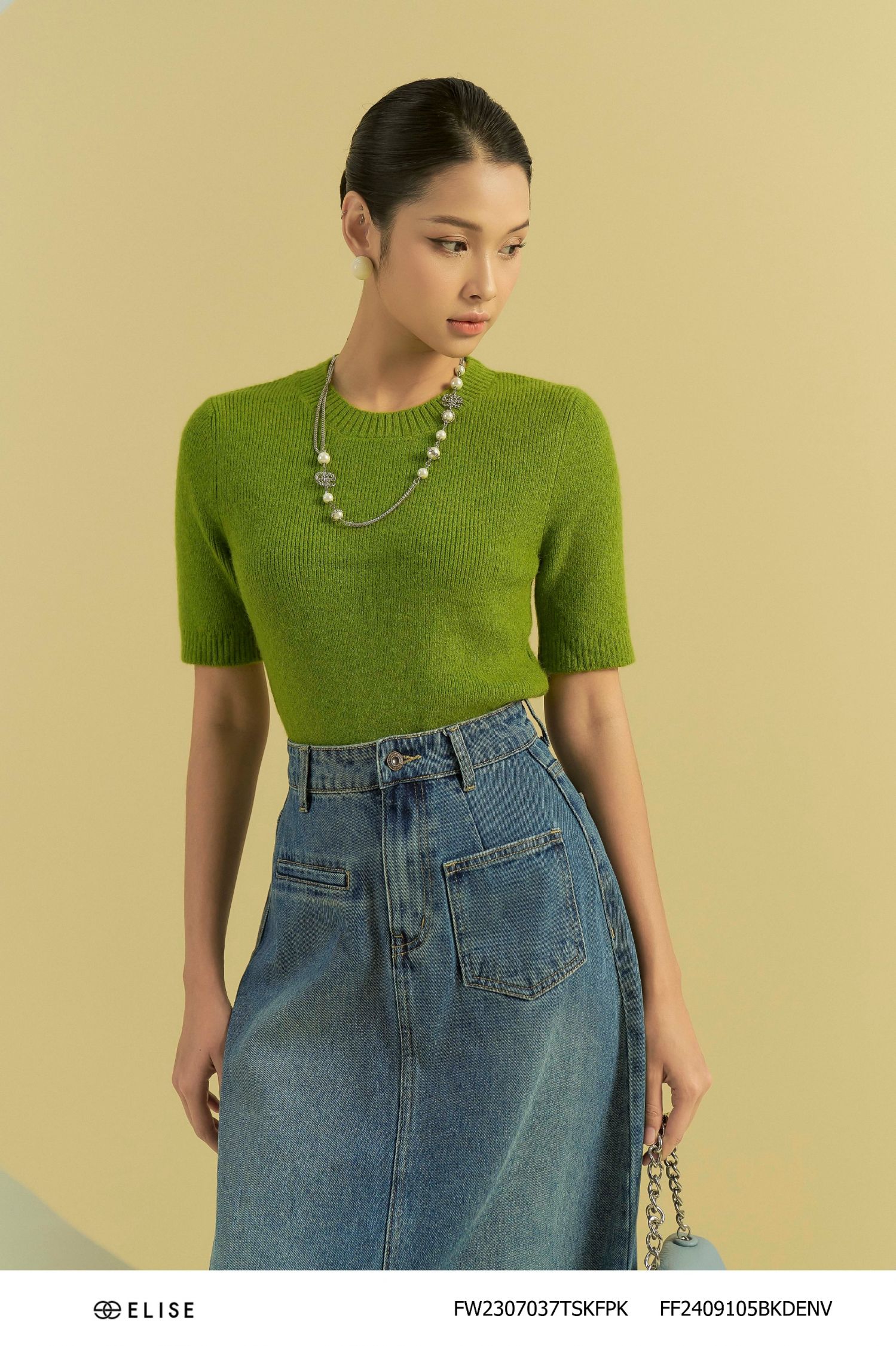 CHÂN VÁY JEANS XANH RUA GẤU