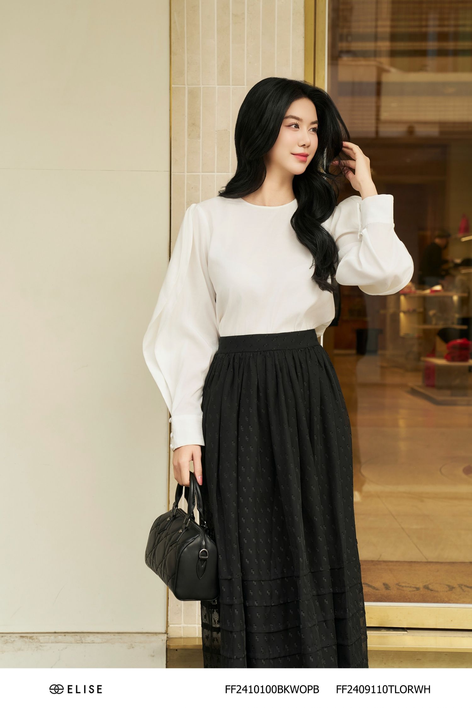 ÁO TƠ ĐŨI TRẮNG BÈO TAY