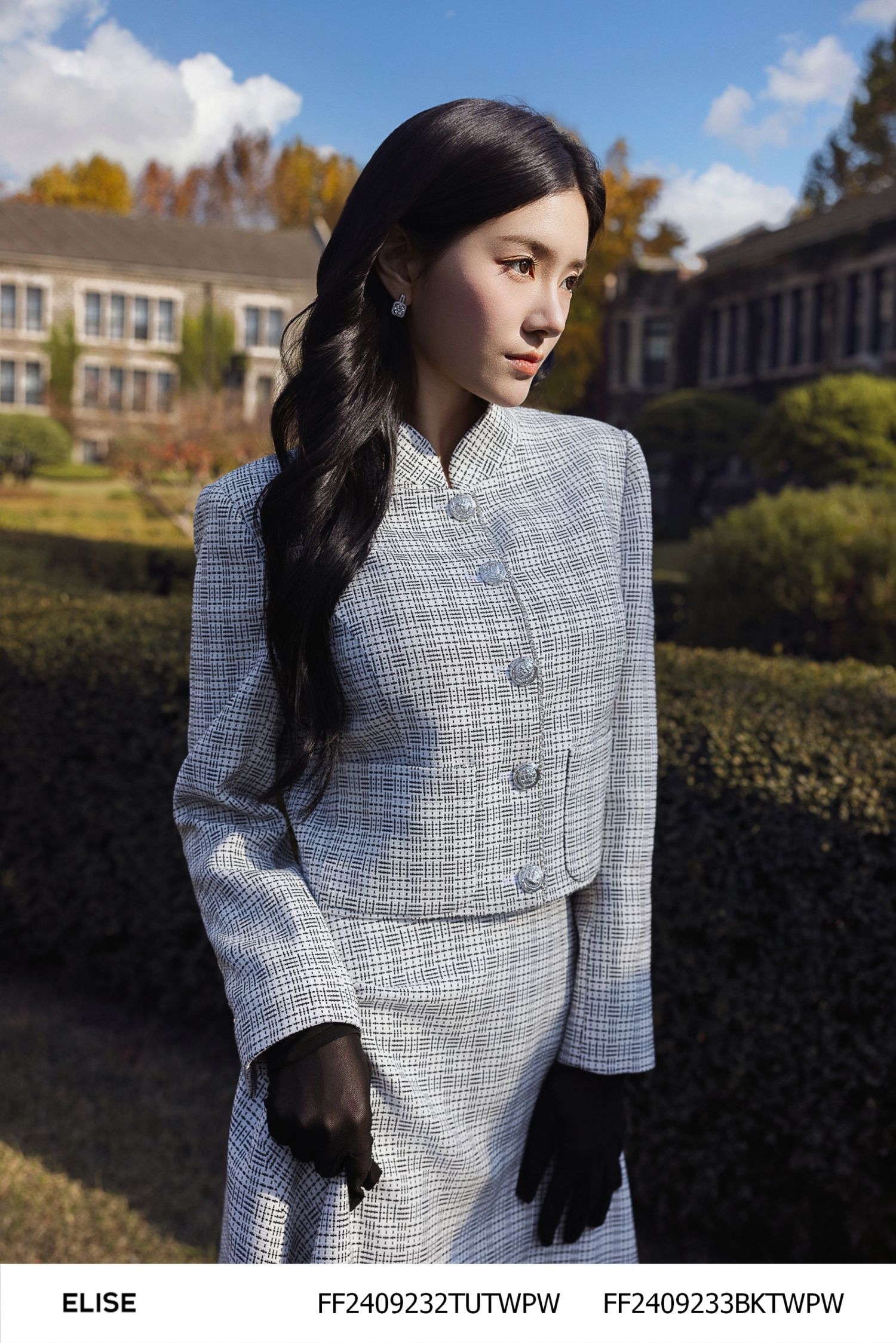 VEST TWEED TRẮNG KẺ ĐEN VIỀN DÂY ĐÁ