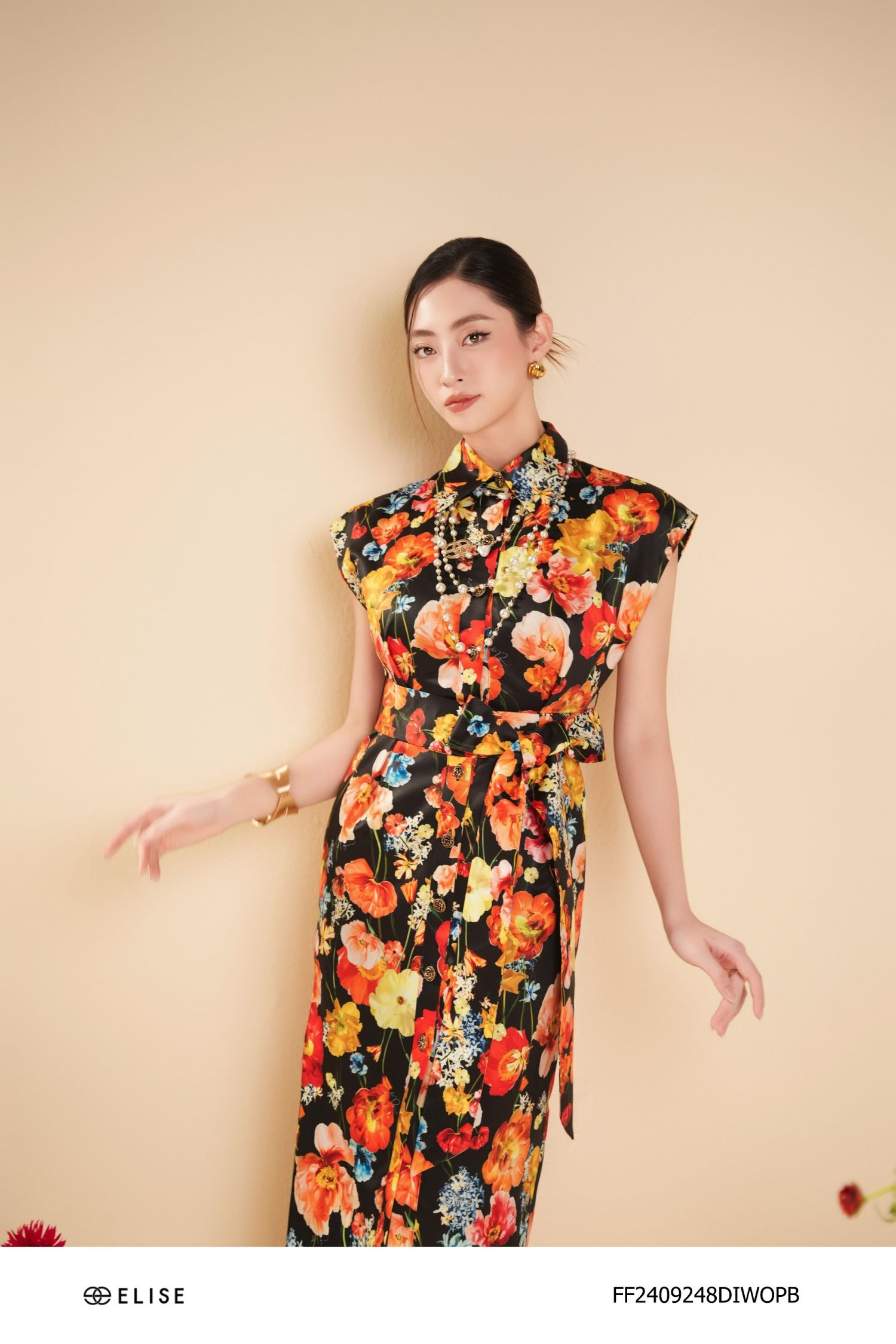 ĐẦM TAFTA HOA NỀN ĐEN BUỘC DÂY EO