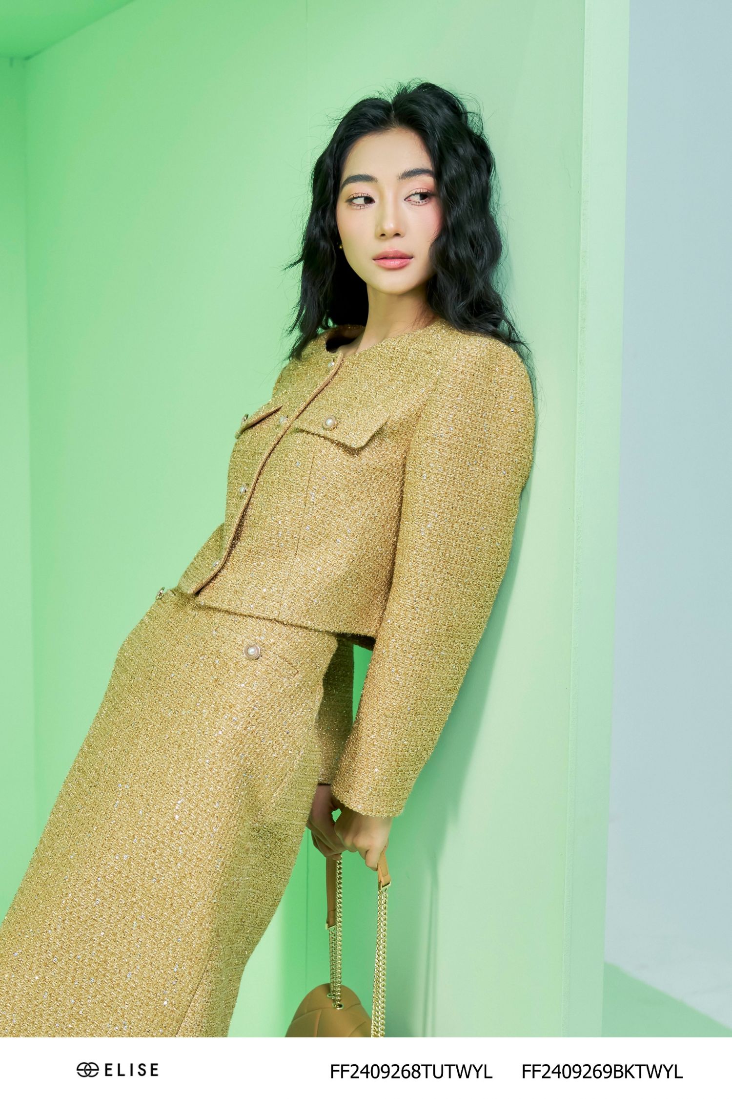 VEST DẠ TWEED KT VÀNG CỔ TRÒN