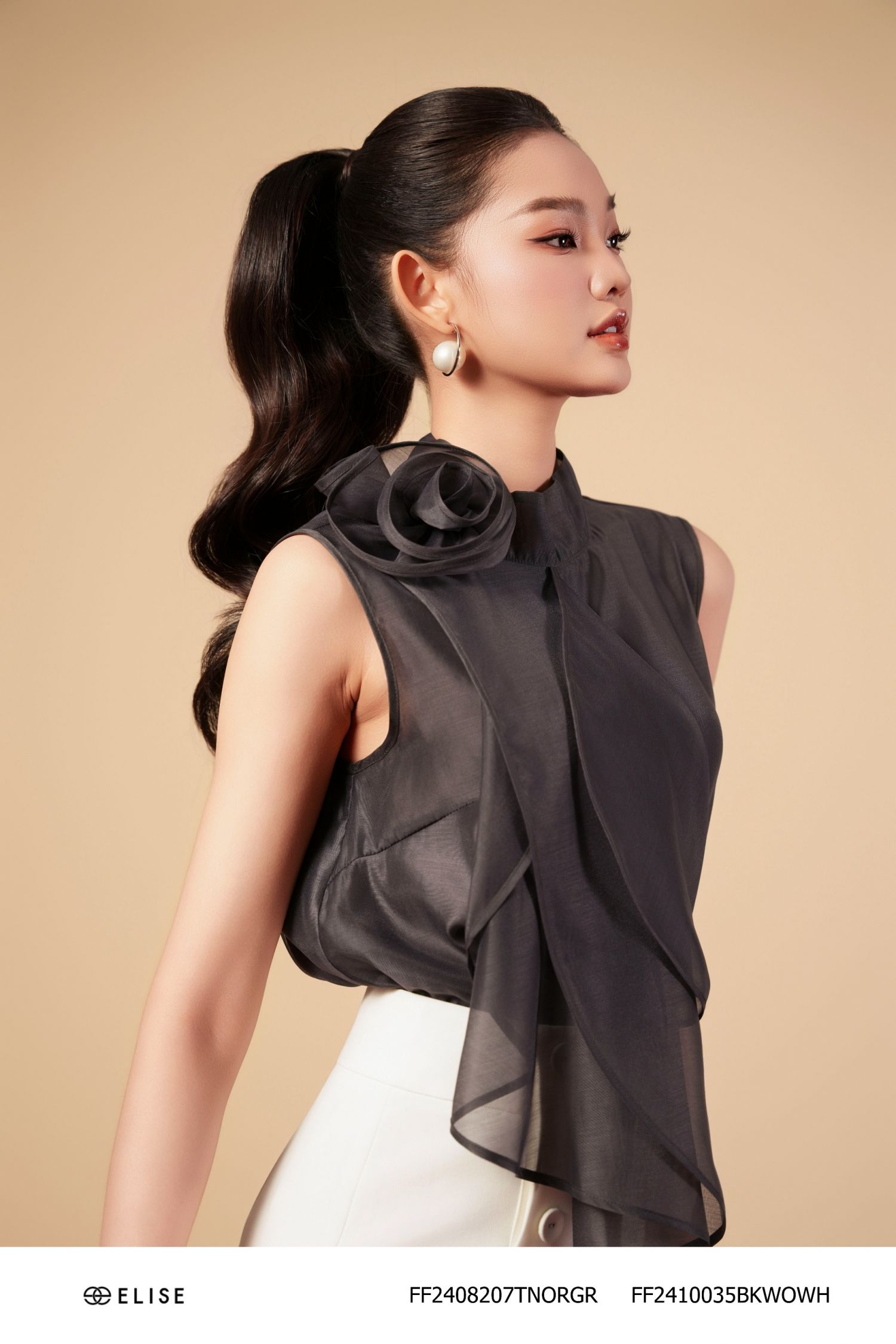 JUPE TRẮNG ĐÁP CẠP ĐÍNH CÚC