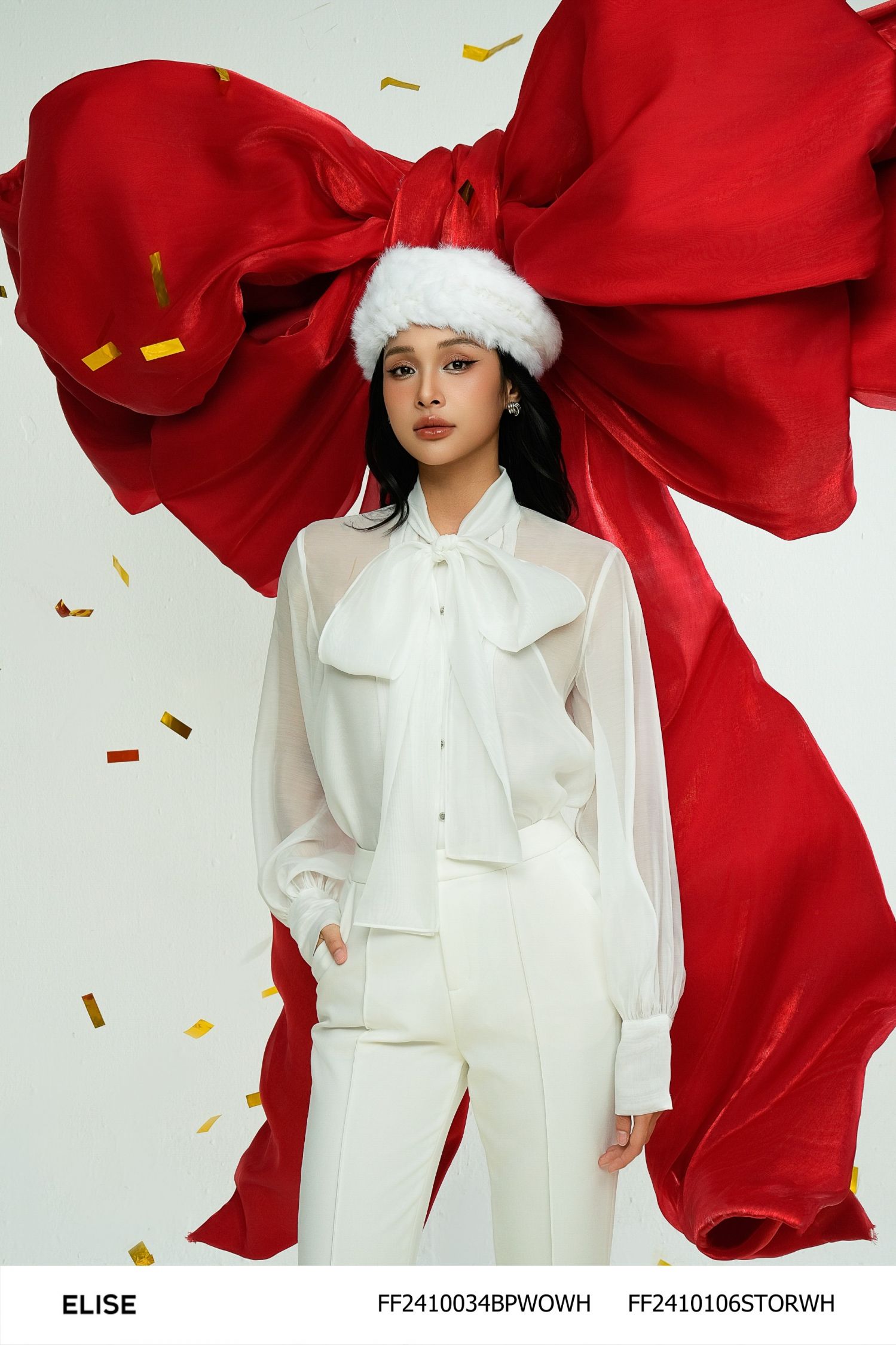 SET SM TƠ TRẮNG XẾP MÍ NGỰC NƠ CỔ