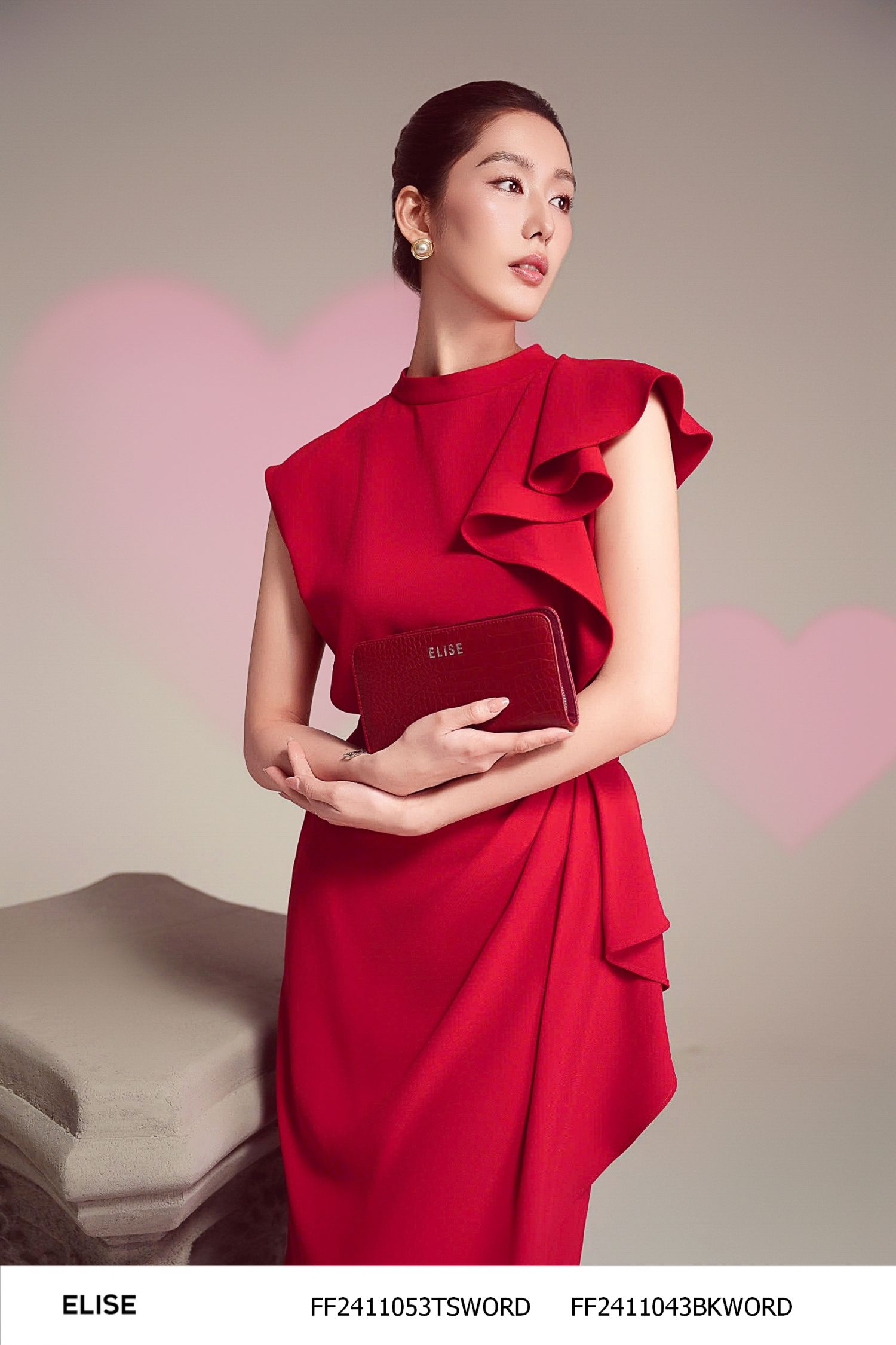 JUPE ĐỎ PHỦ VẠT BÈO
