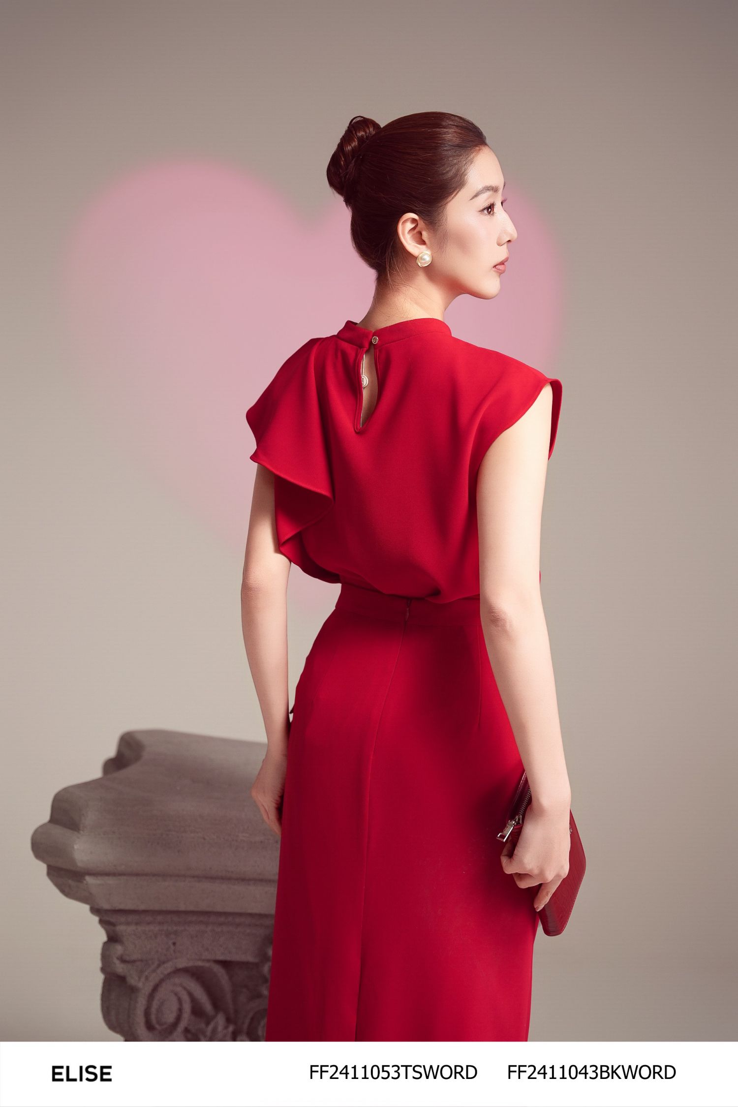 JUPE ĐỎ PHỦ VẠT BÈO