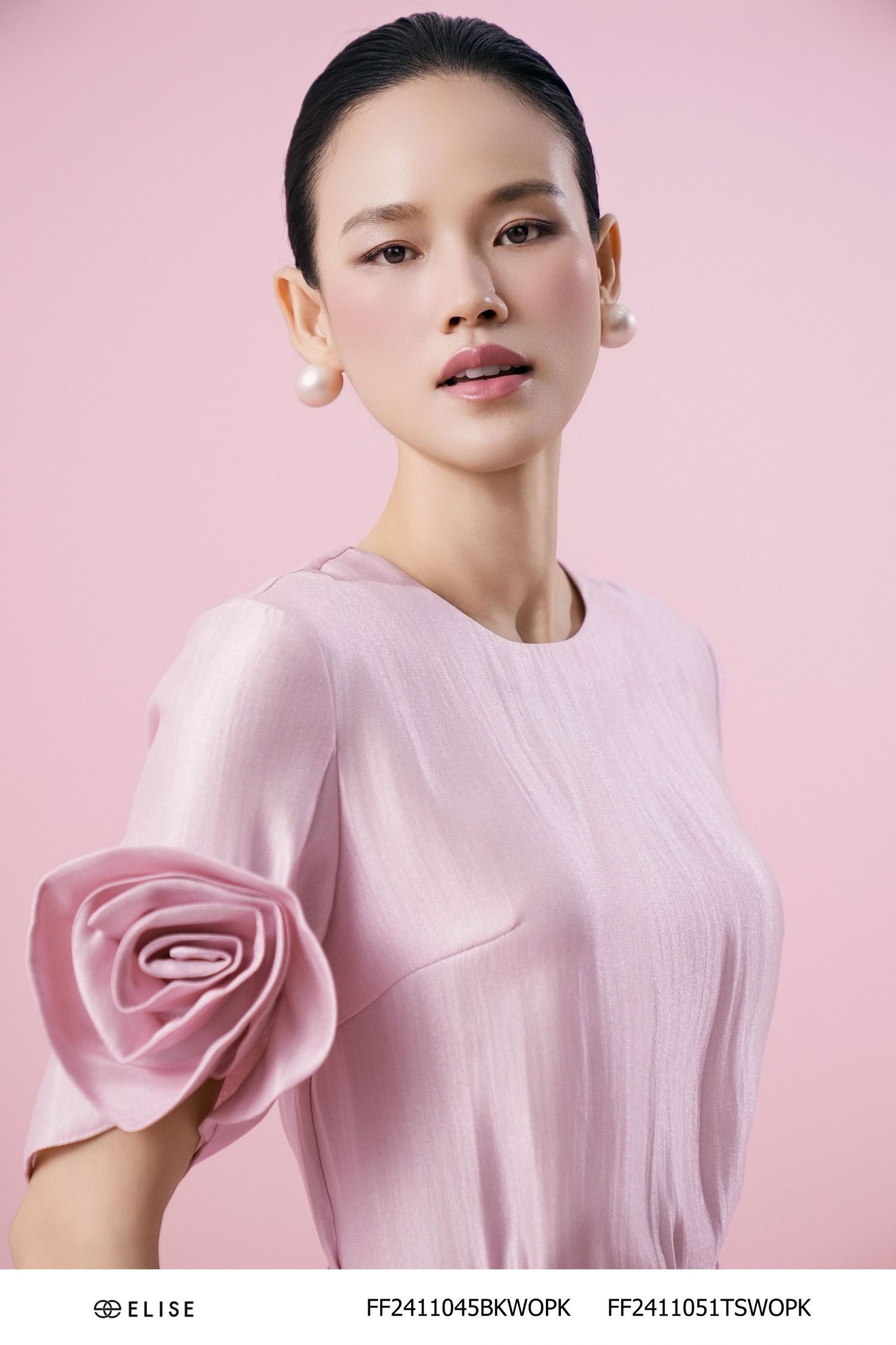 ÁO TAFTA LỤA HỒNG PHẤN TAY CUỐN HOA