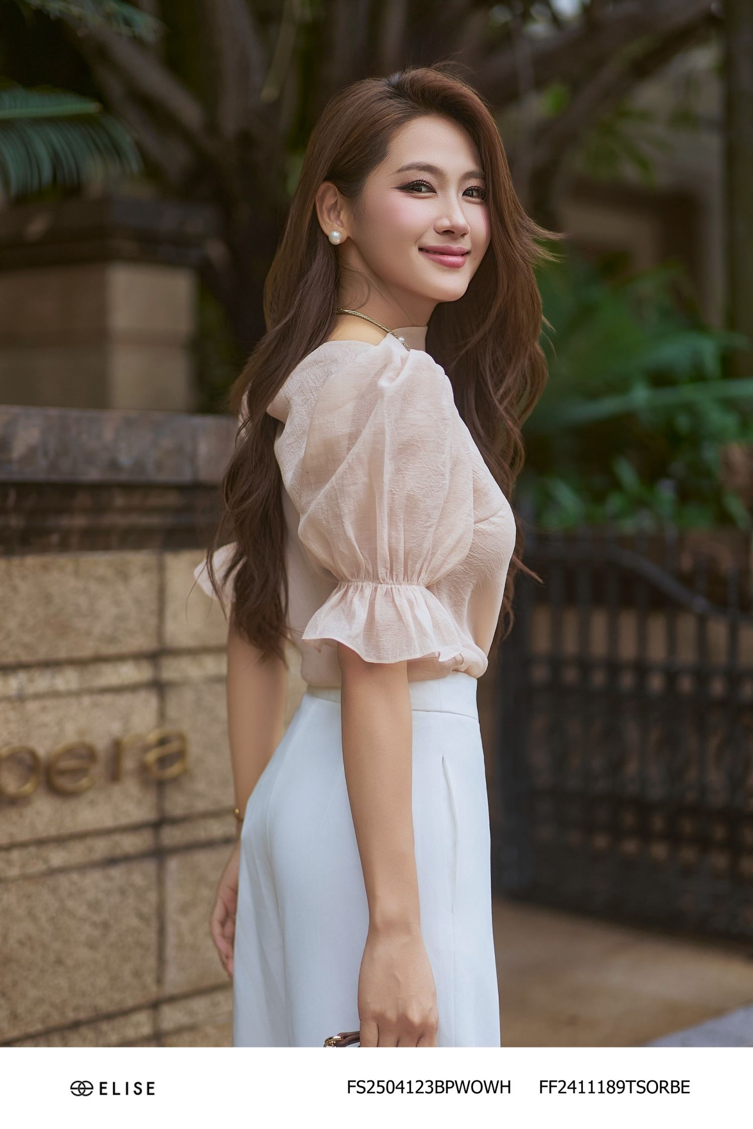 ÁO TƠ BE NUDE DÂY EO TẾT ĐÍNH HOA