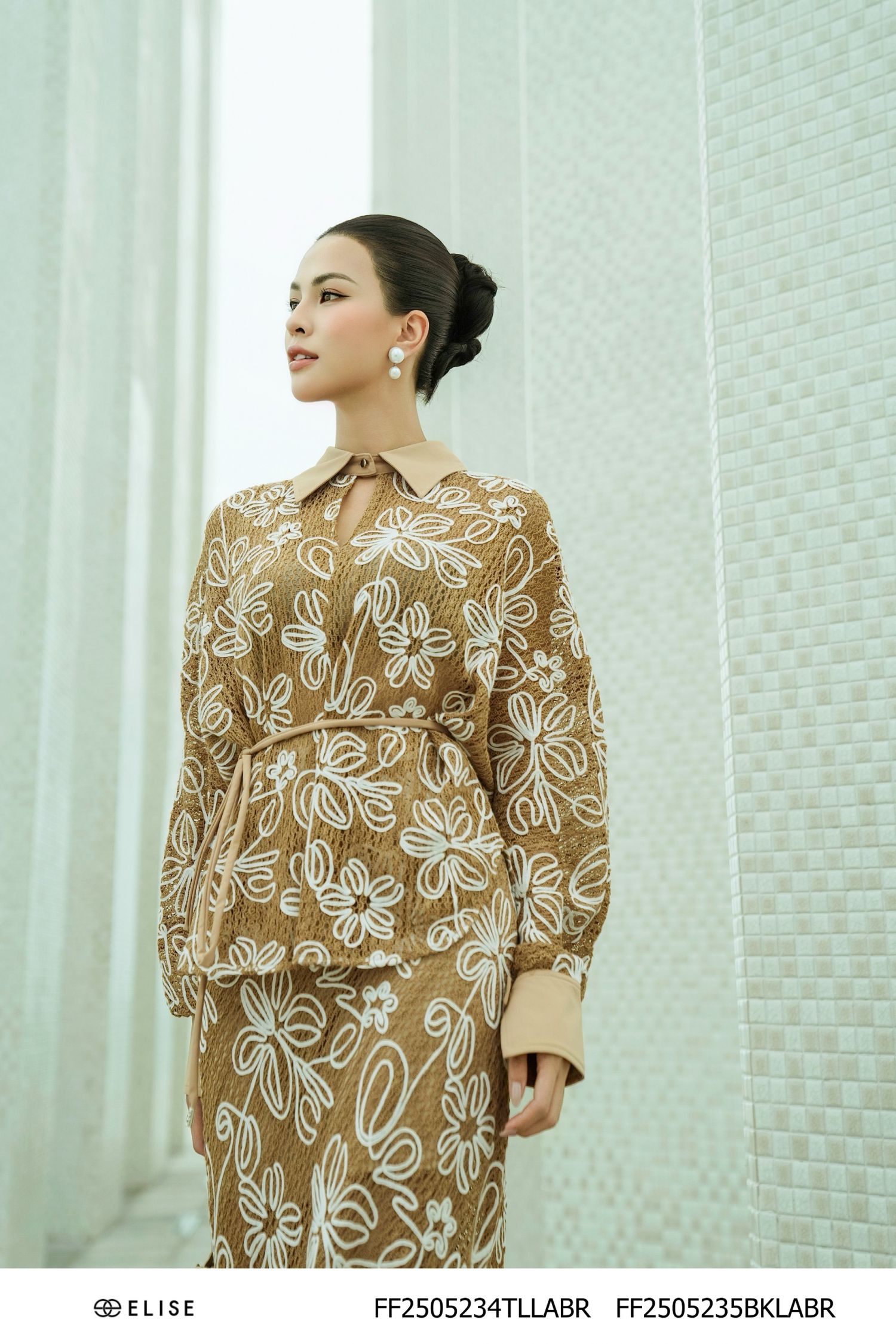 CV LƯỚI SỢI NÂU HOA KEM NỔI