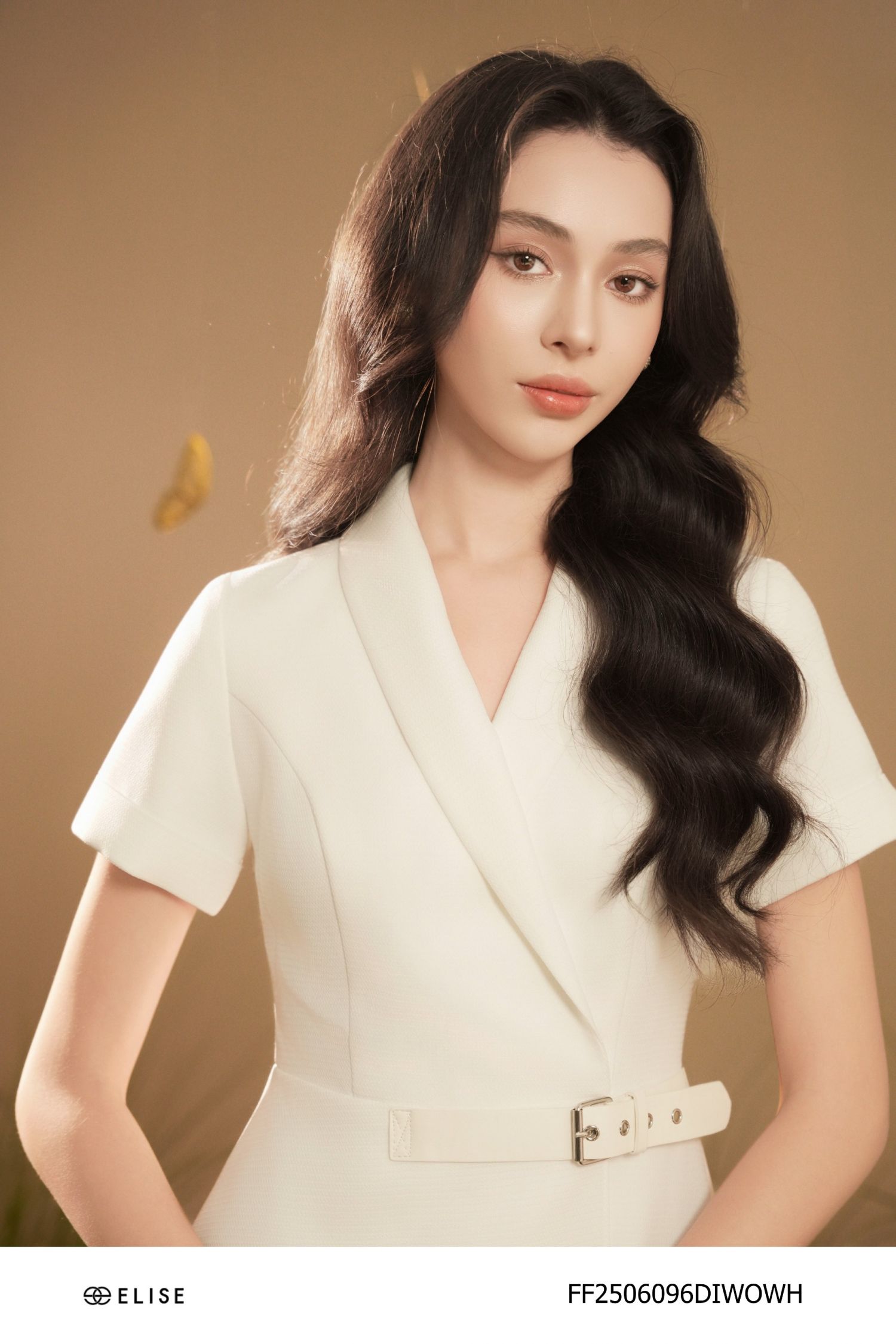 ĐẦM TENDY TRẮNG PHỦ TÀ TAY LƠ VÊ