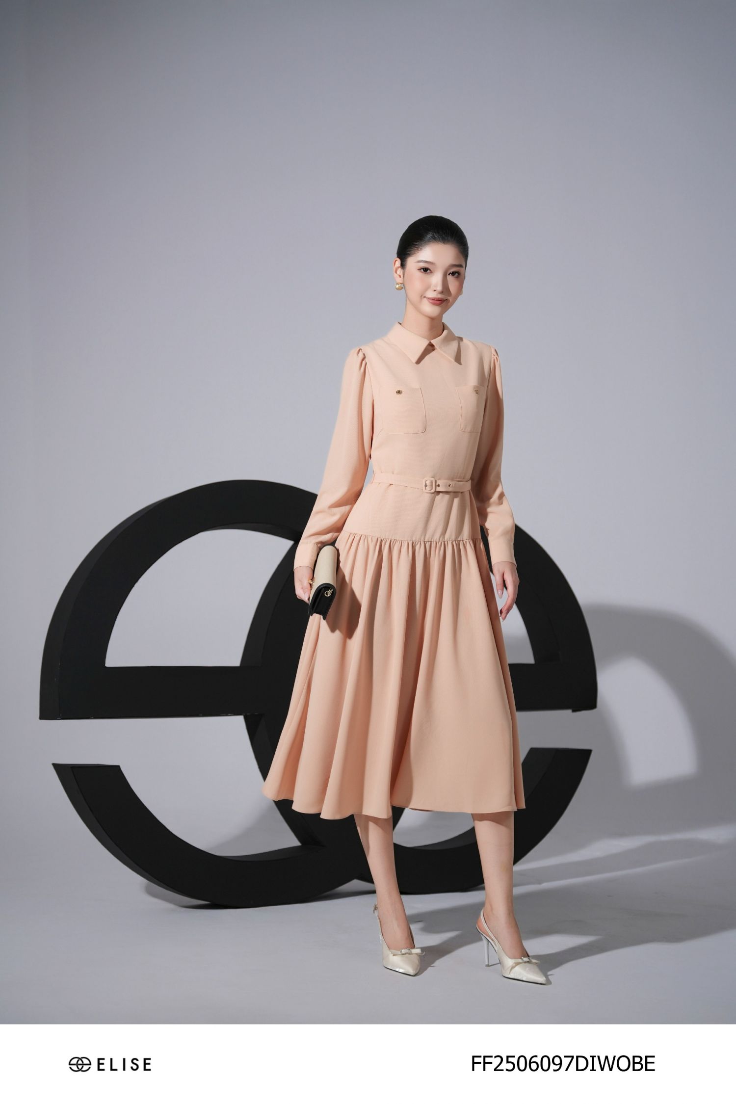 ĐẦM TUYTSY BE VÂN Ô NHỎ CỔ ĐỨC