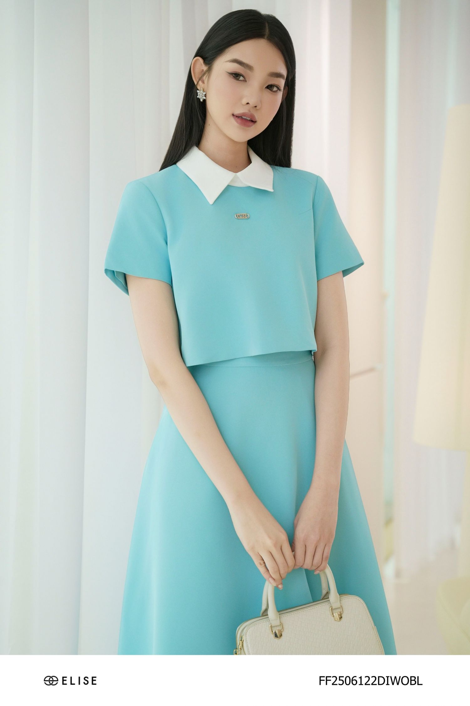 ĐẦM SẠN XANH PHỐI CỔ ĐỨC TRẮNG