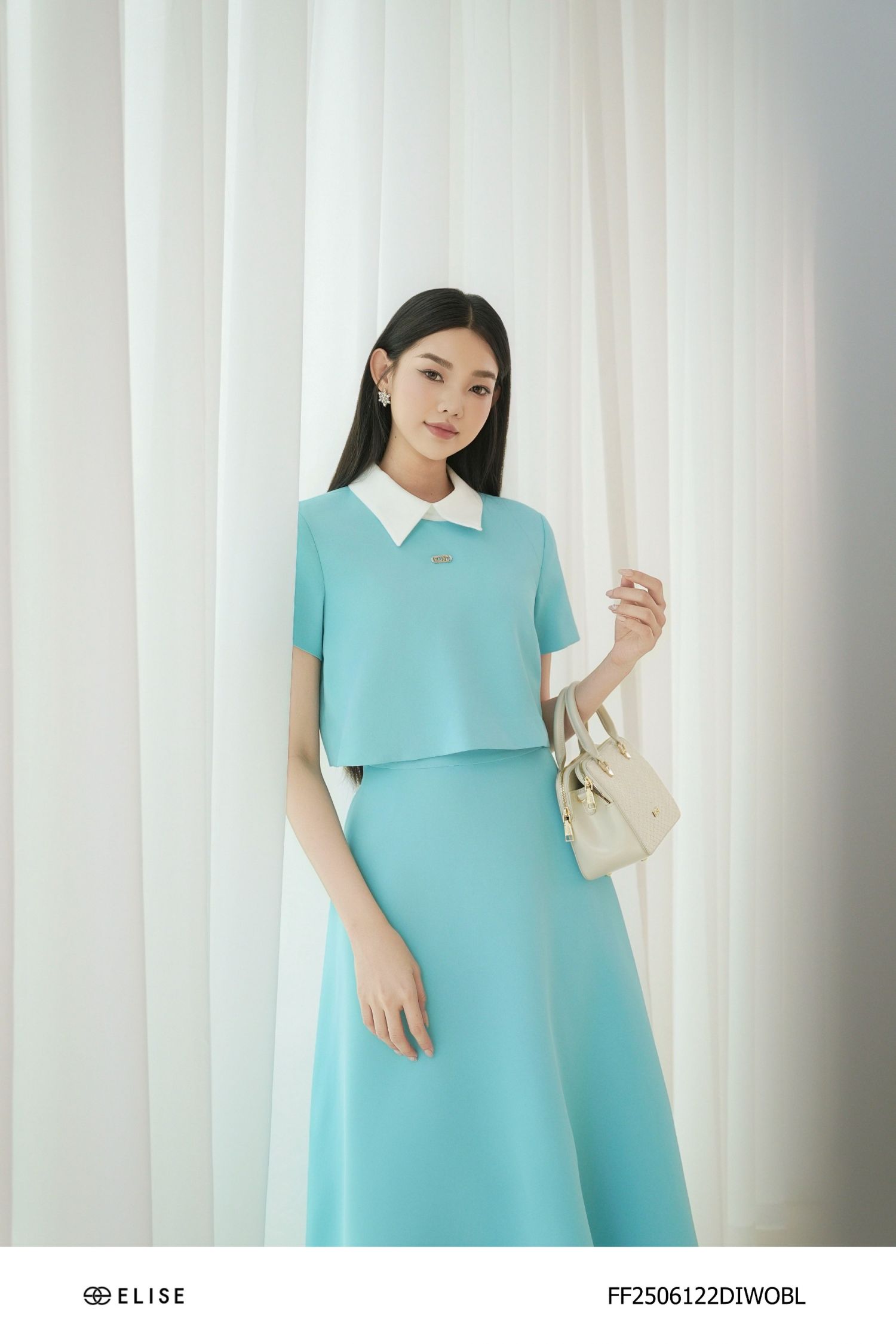ĐẦM SẠN XANH PHỐI CỔ ĐỨC TRẮNG