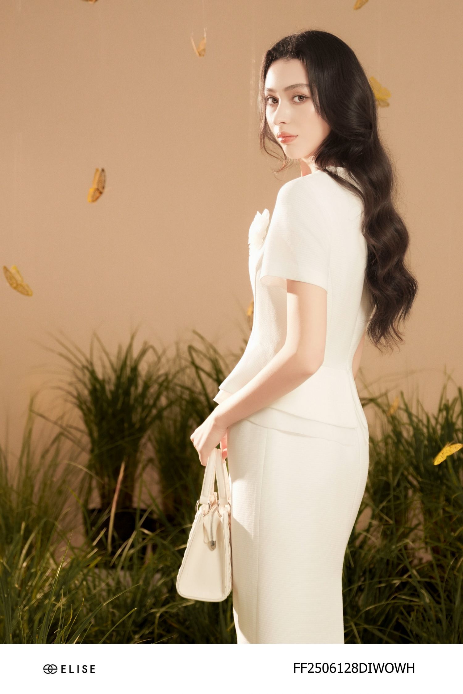 ĐẦM TENDY TRẮNG VÂN NGANG PEPLUM