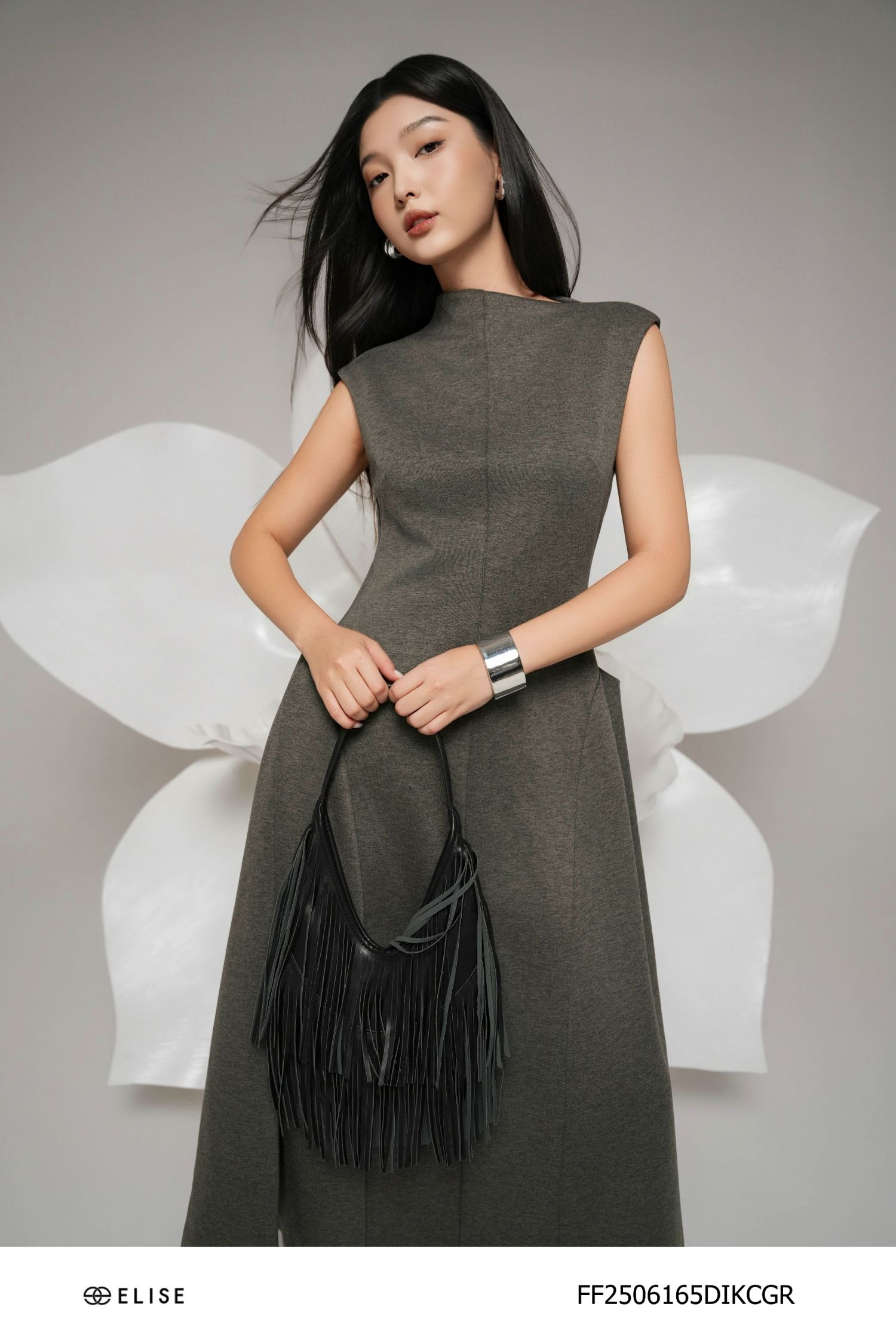 ĐẦM UMI XÁM XẾP NHÚN HÔNG