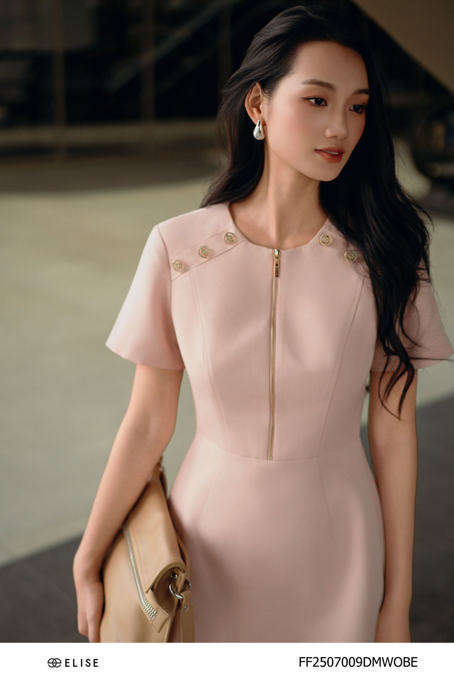 ĐẦM KAKI BE NUDE DIỄU CHỈ