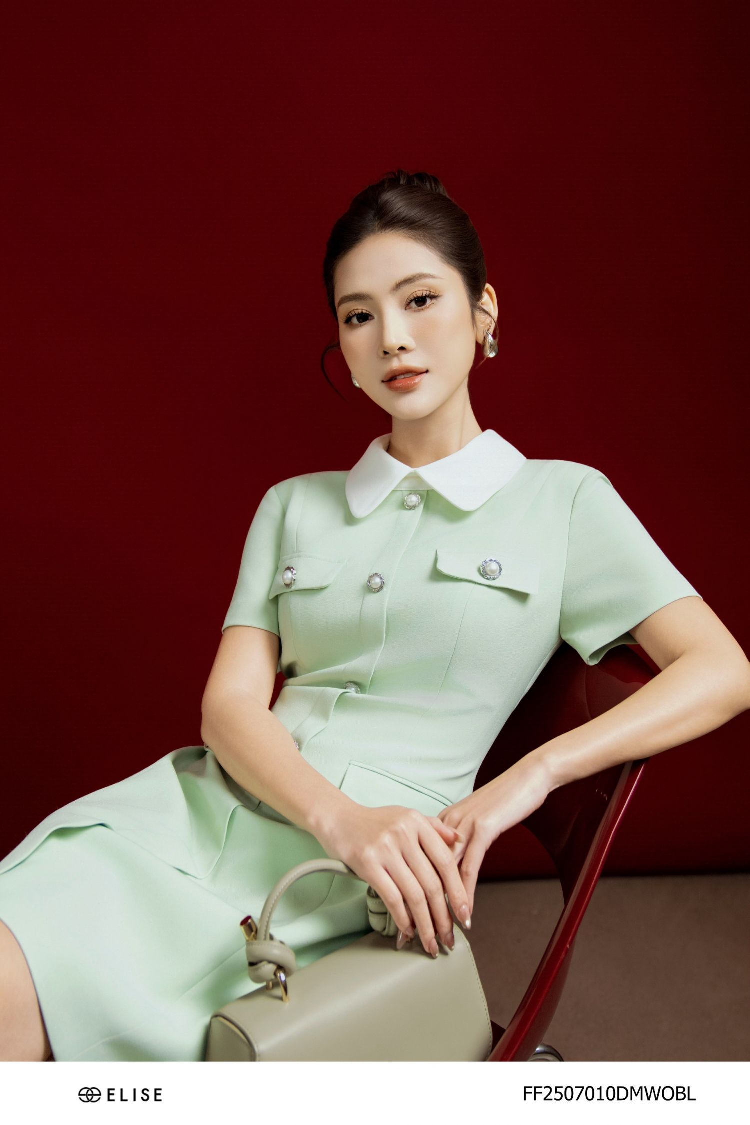 ĐẦM TUYTSY XANH PHỐI CỔ TRẮNG