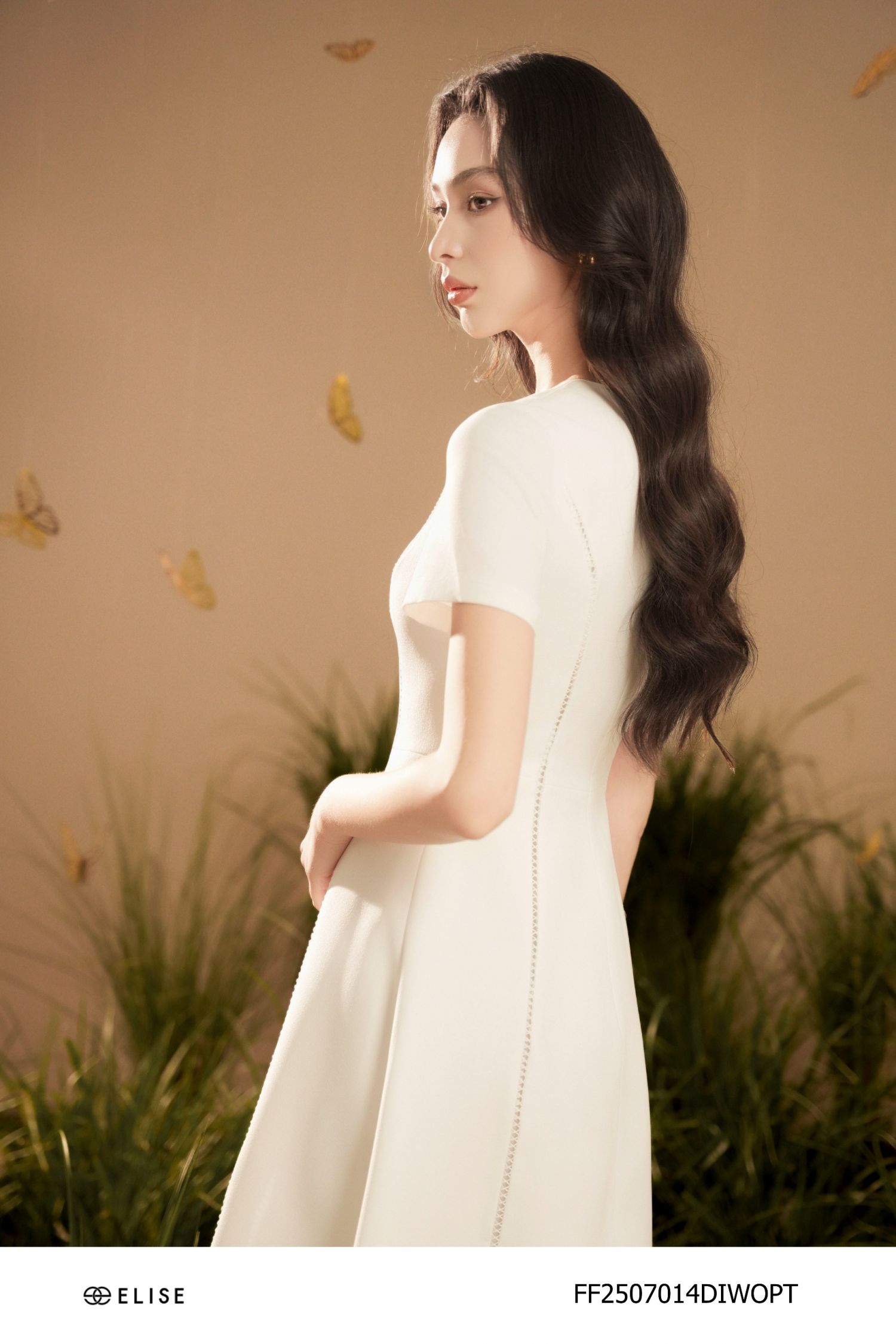 ĐẦM SẠN TRẮNG PHỐI REN HT LƯỚI TRẮNG