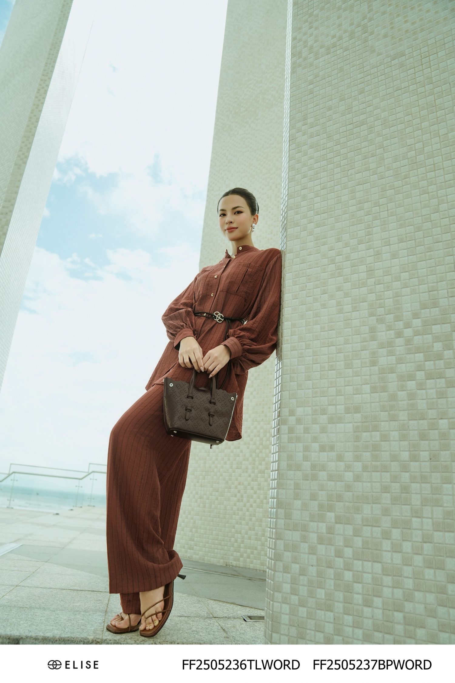 THẮT LƯNG DÂY LOGO MÀU ĐEN