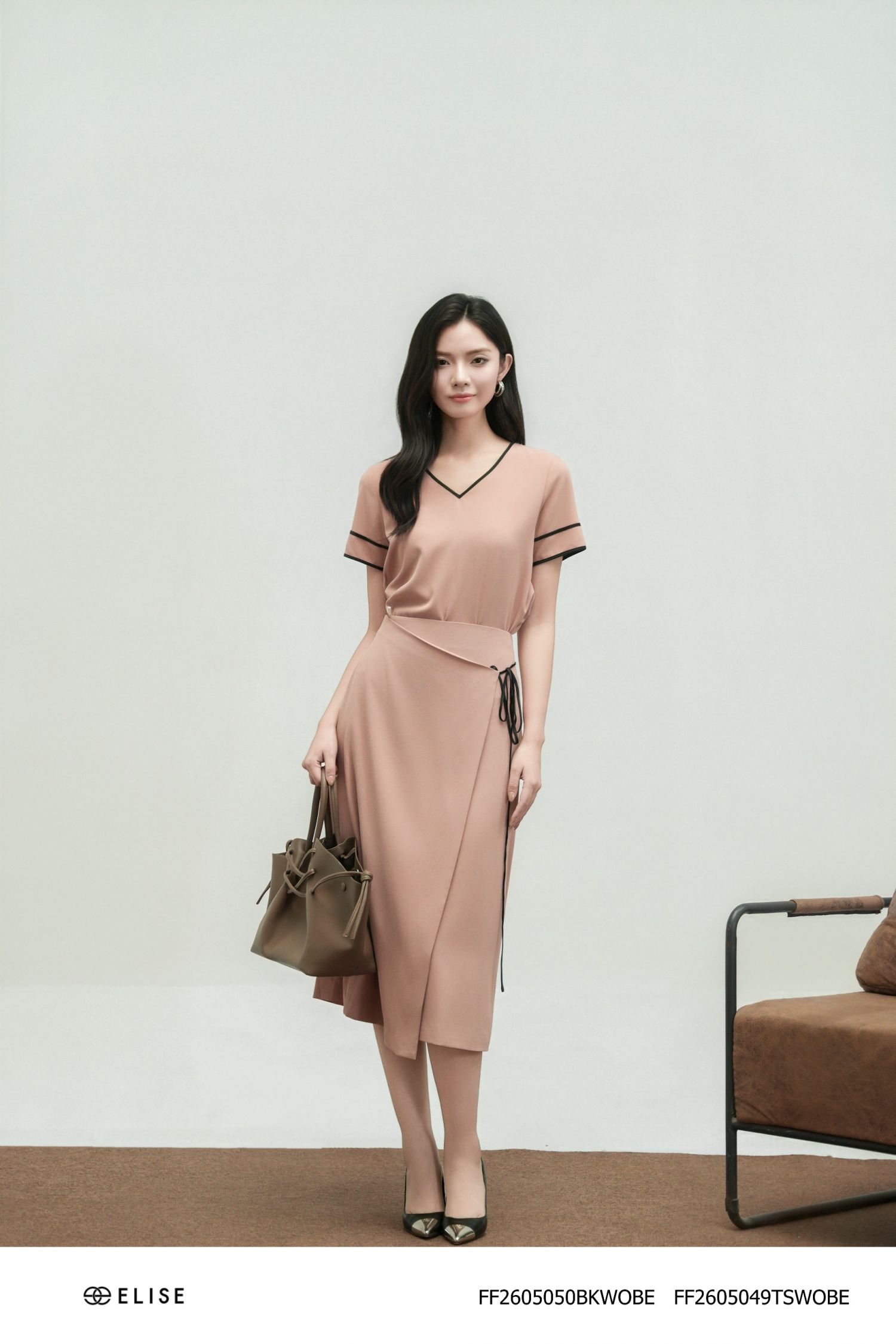 ÁO SẠN CỔ TIM PHỐI VIỀN