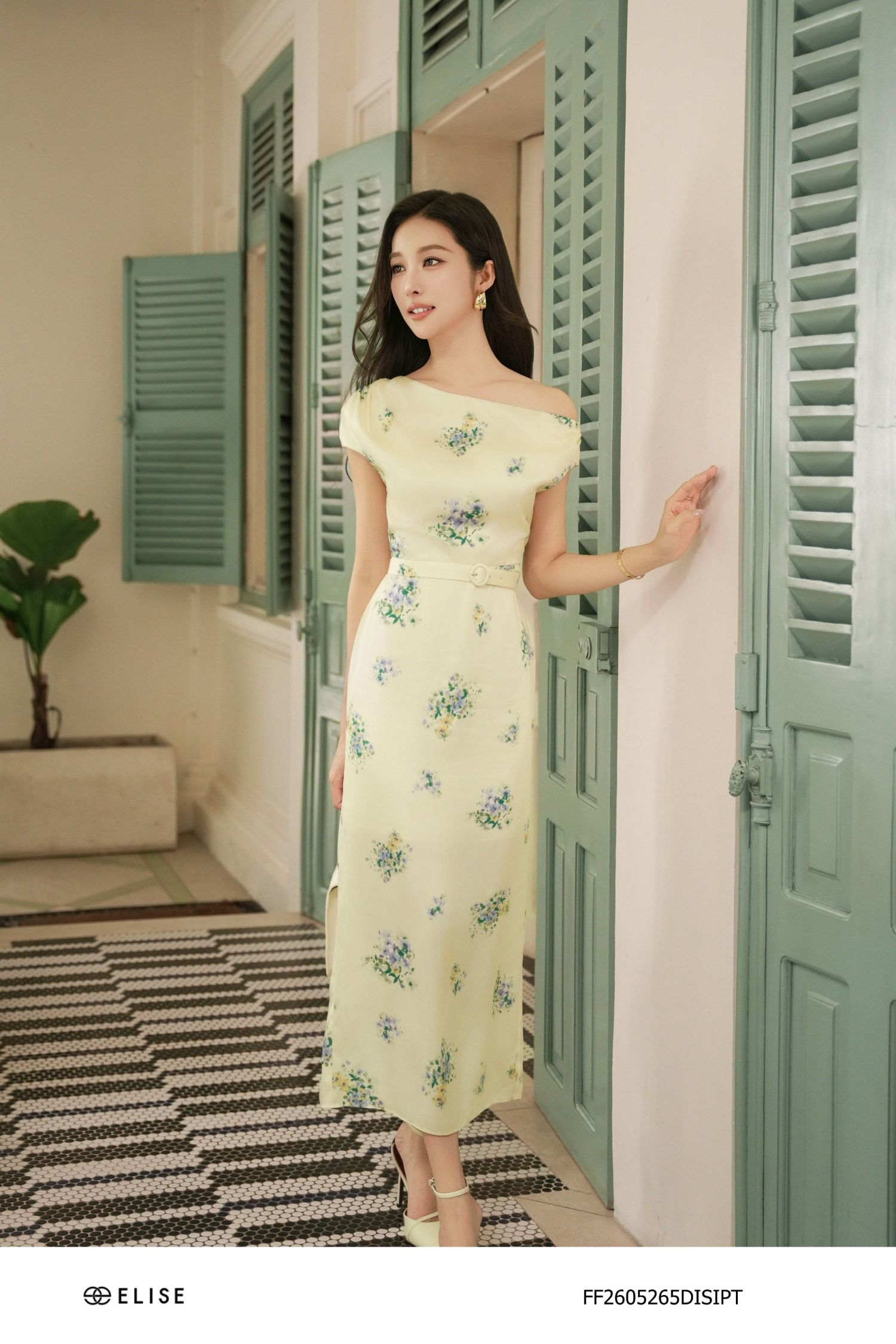ĐẦM LỤA KEM HT HOA NHÍ VAI LỆCH