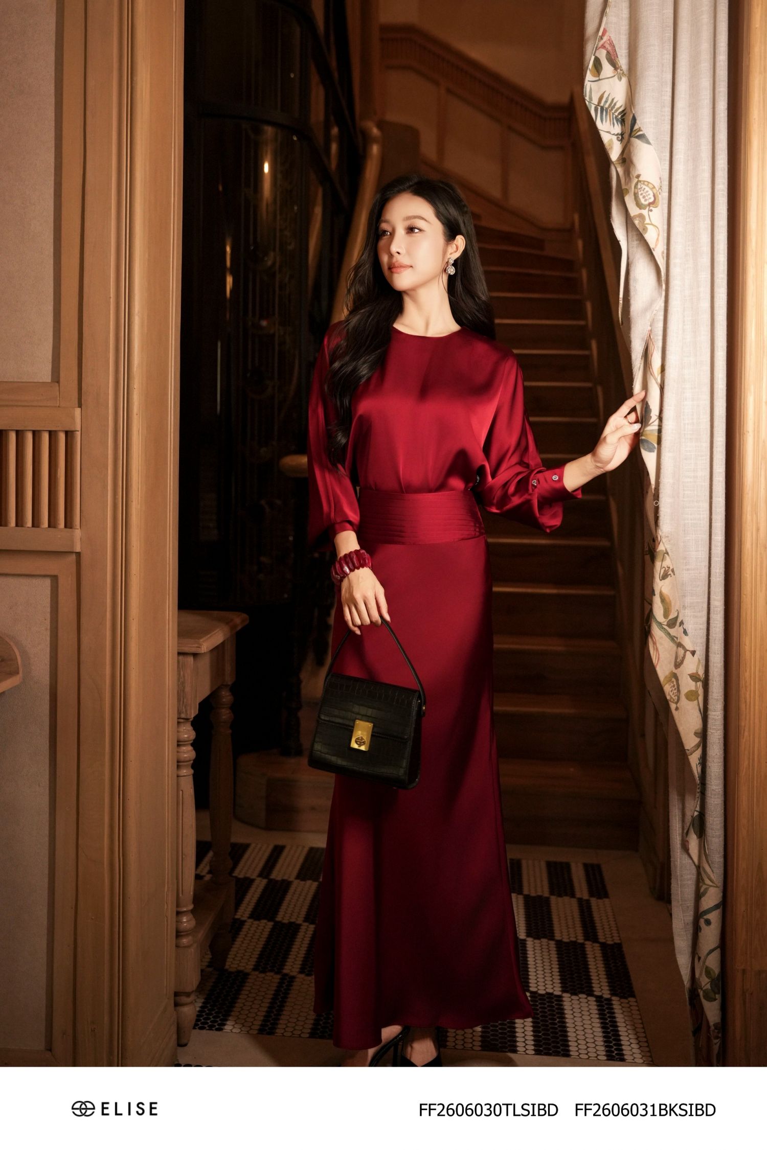CV LỤA ĐỎ BOCDO XẾP NHÚN CẠP